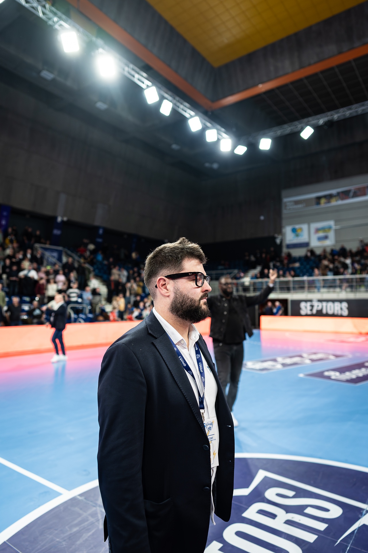 DSC00017.jpg_compressed