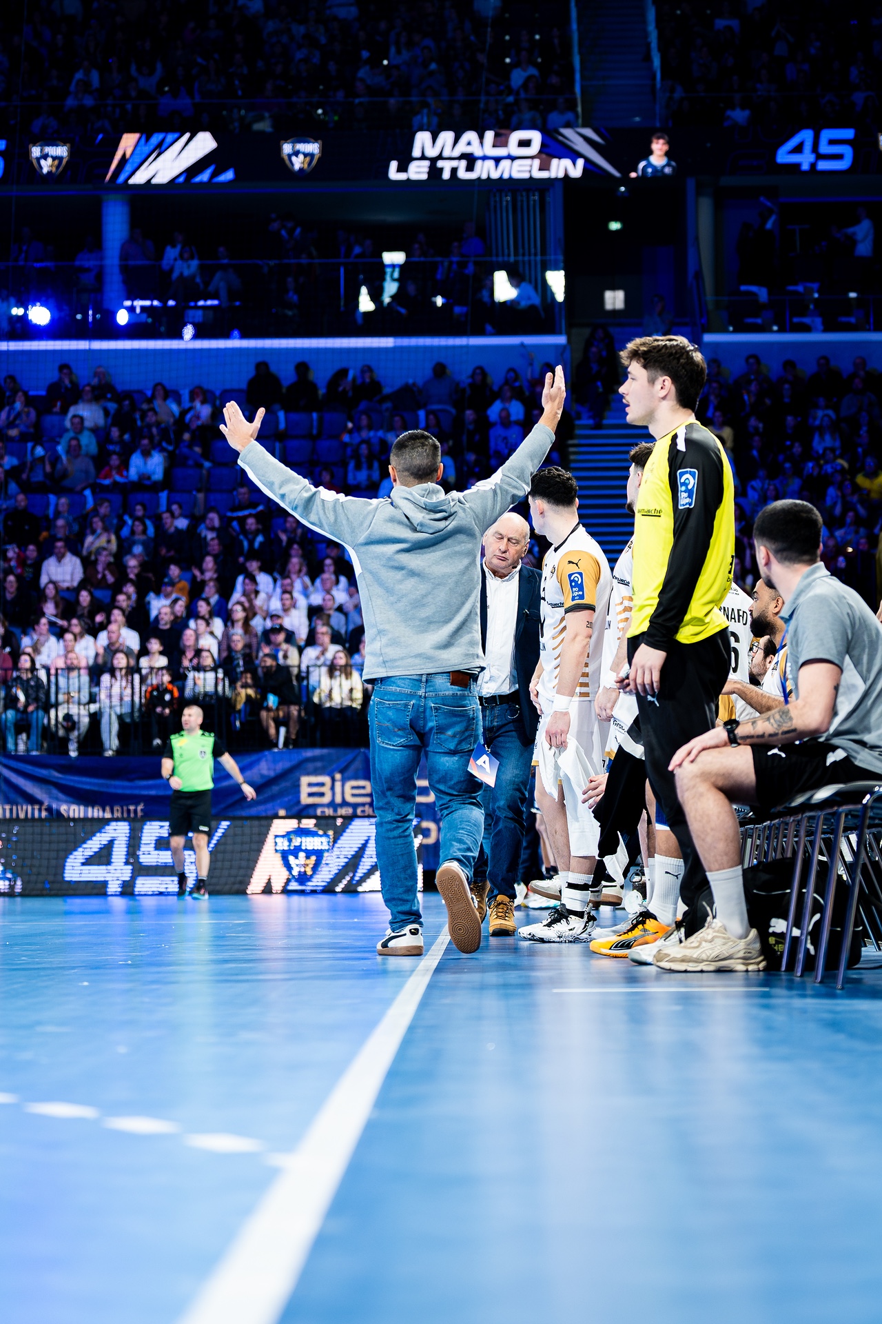 DSC00027.jpg_compressed