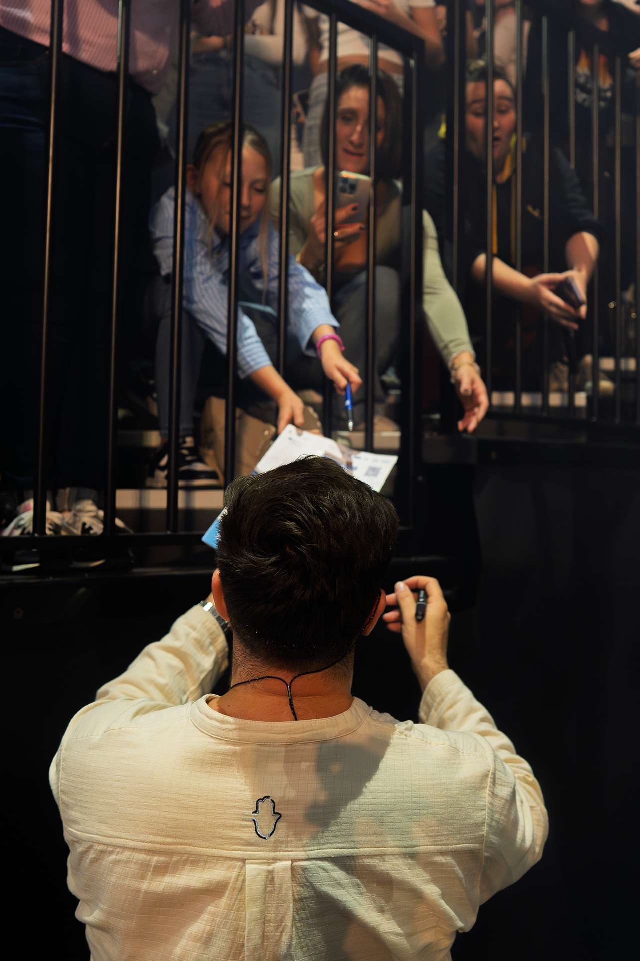 DSC00057.jpg_compressed