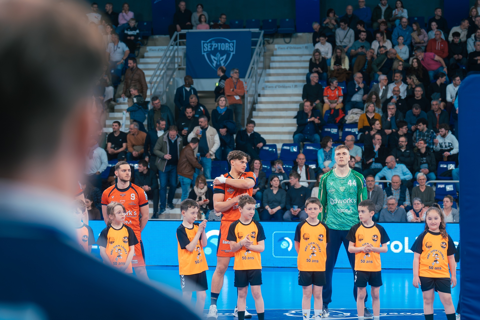 DSC00200.jpg_compressed