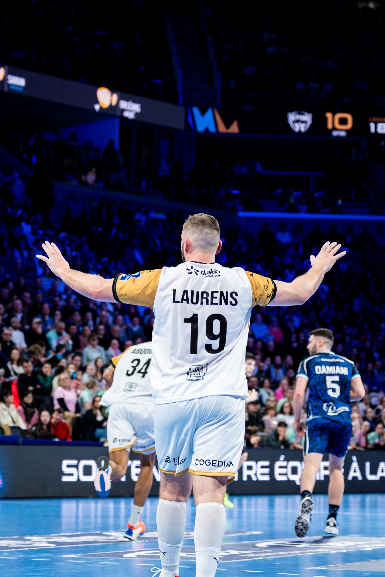 DSC00312.jpg_compressed