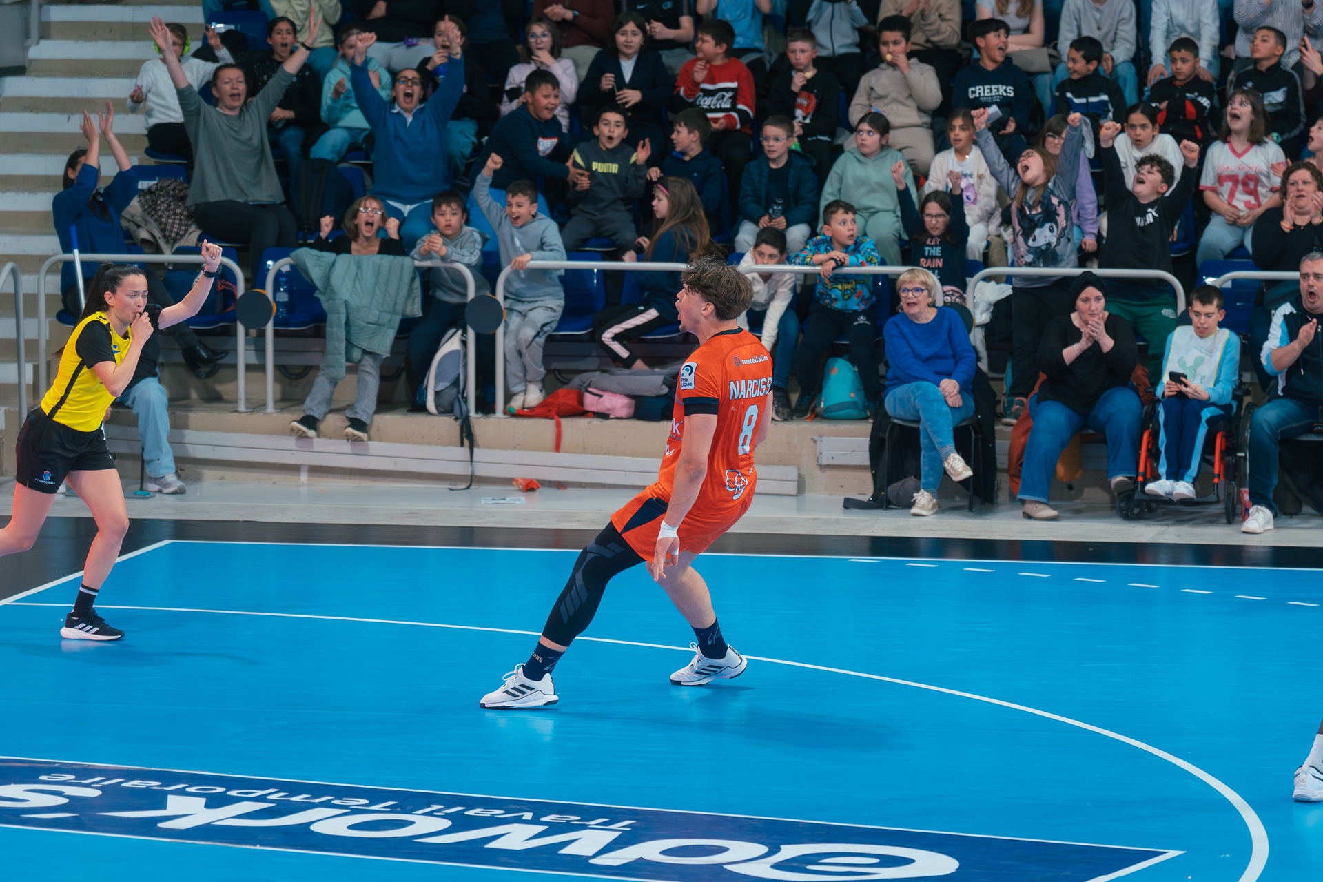 DSC00557.jpg_compressed