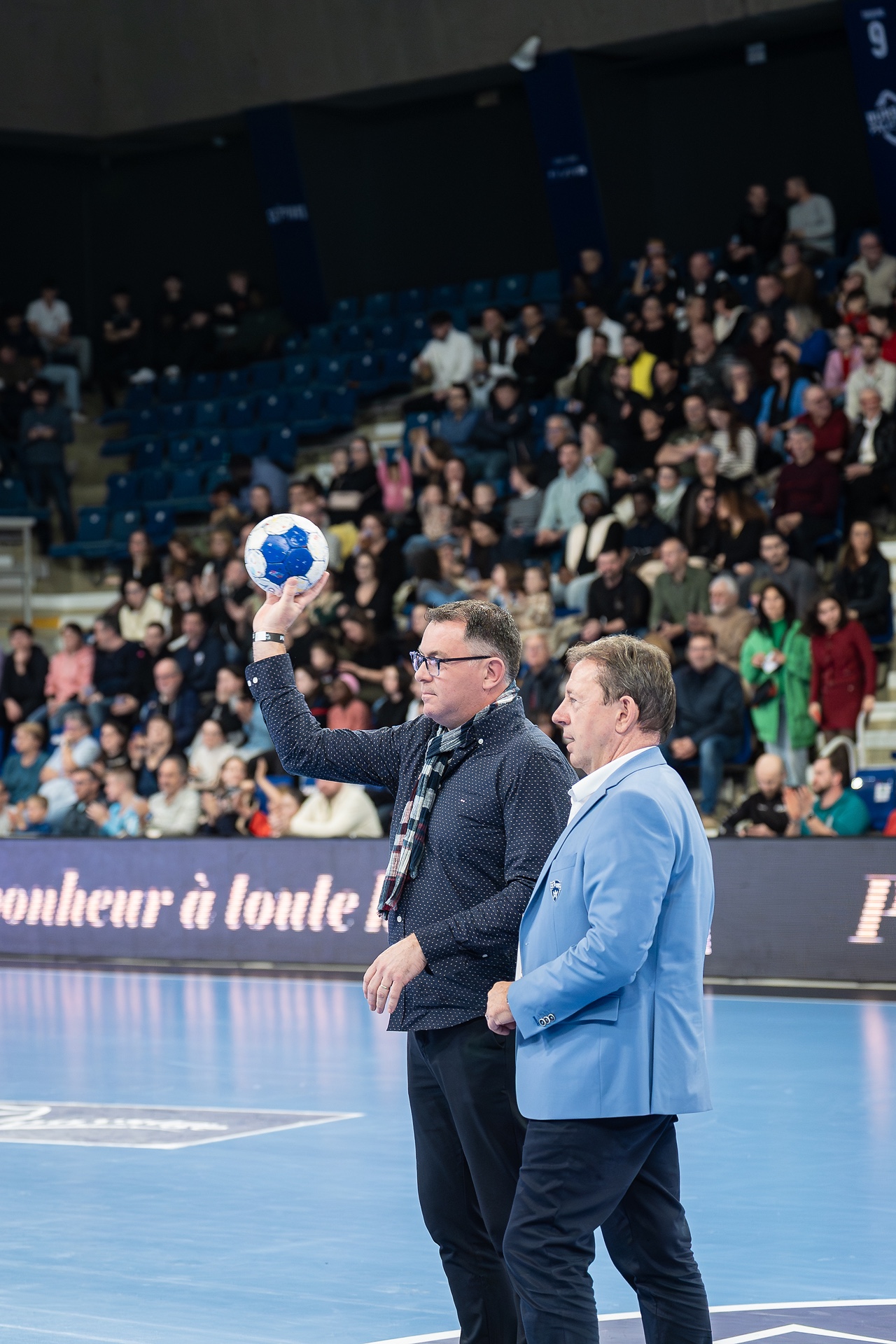 DSC00573.jpg_compressed