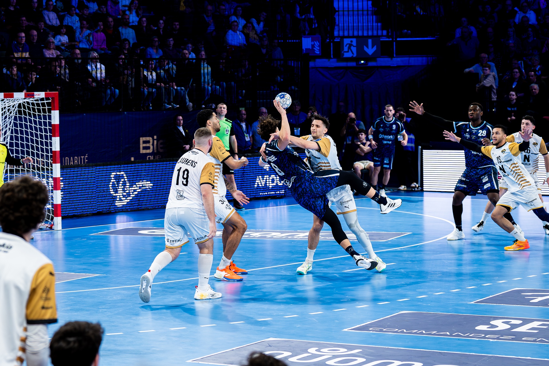 DSC00636.jpg_compressed