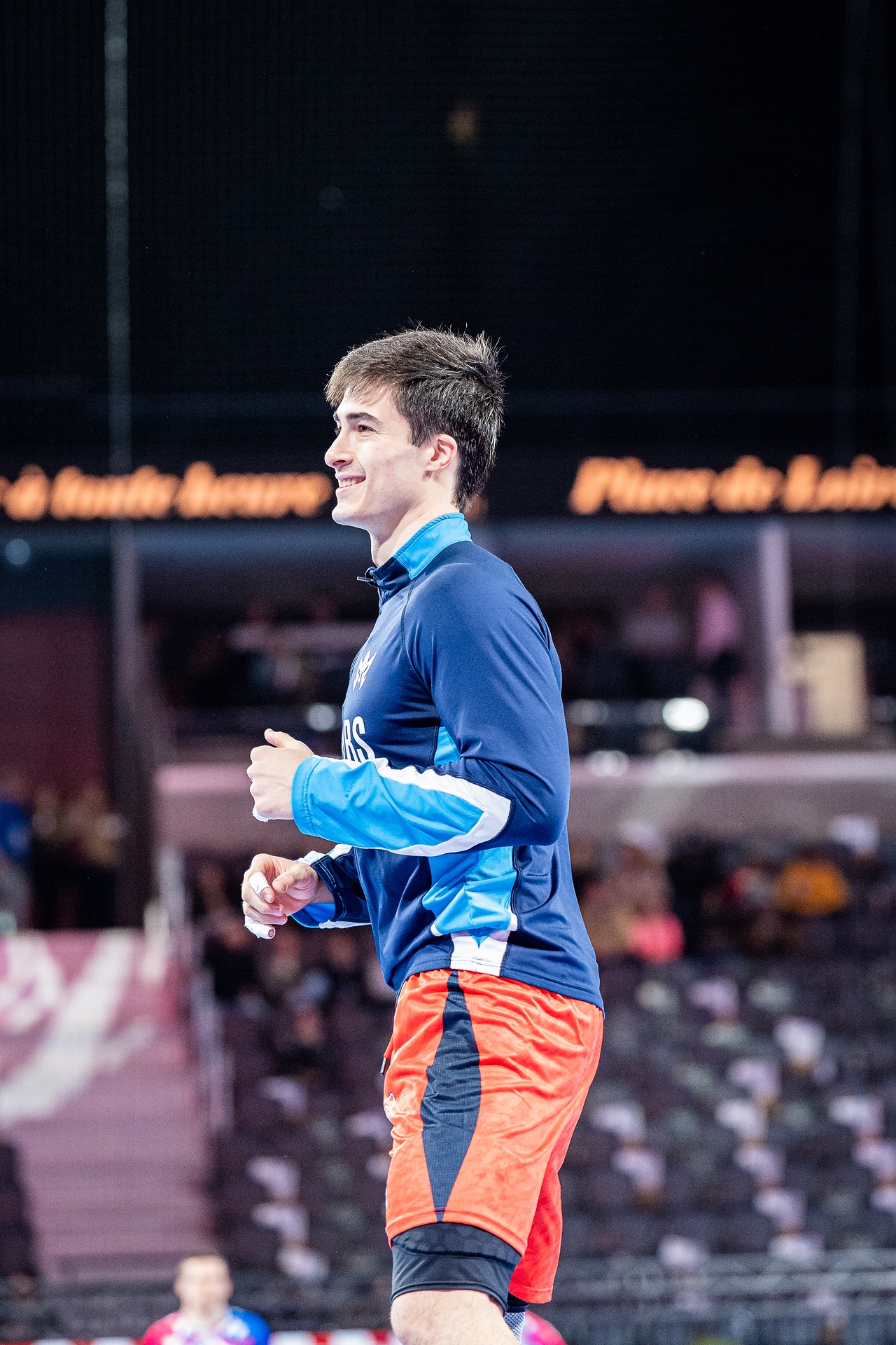 DSC00682.jpg_compressed