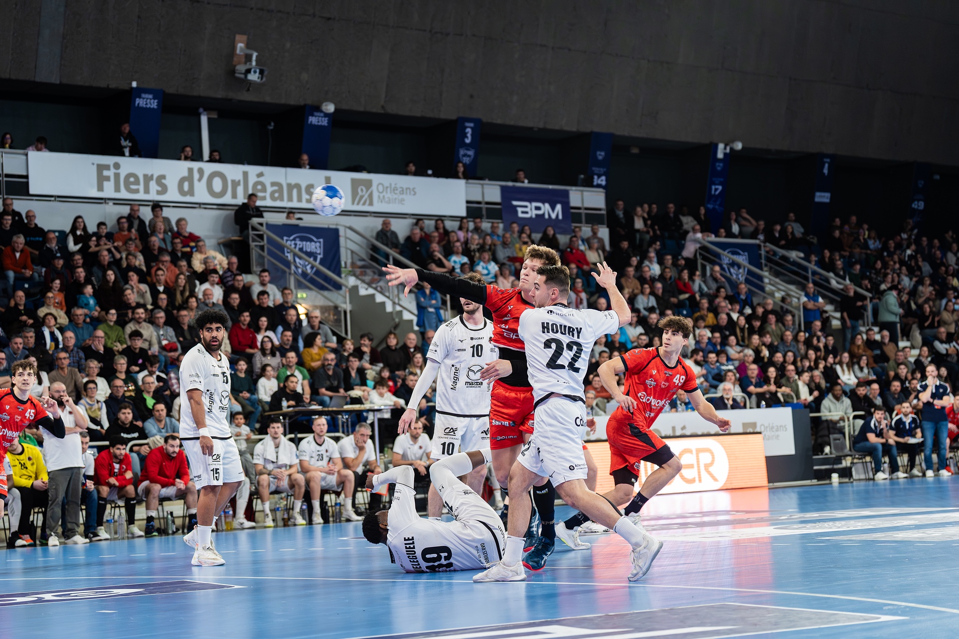 DSC00687.jpg_compressed