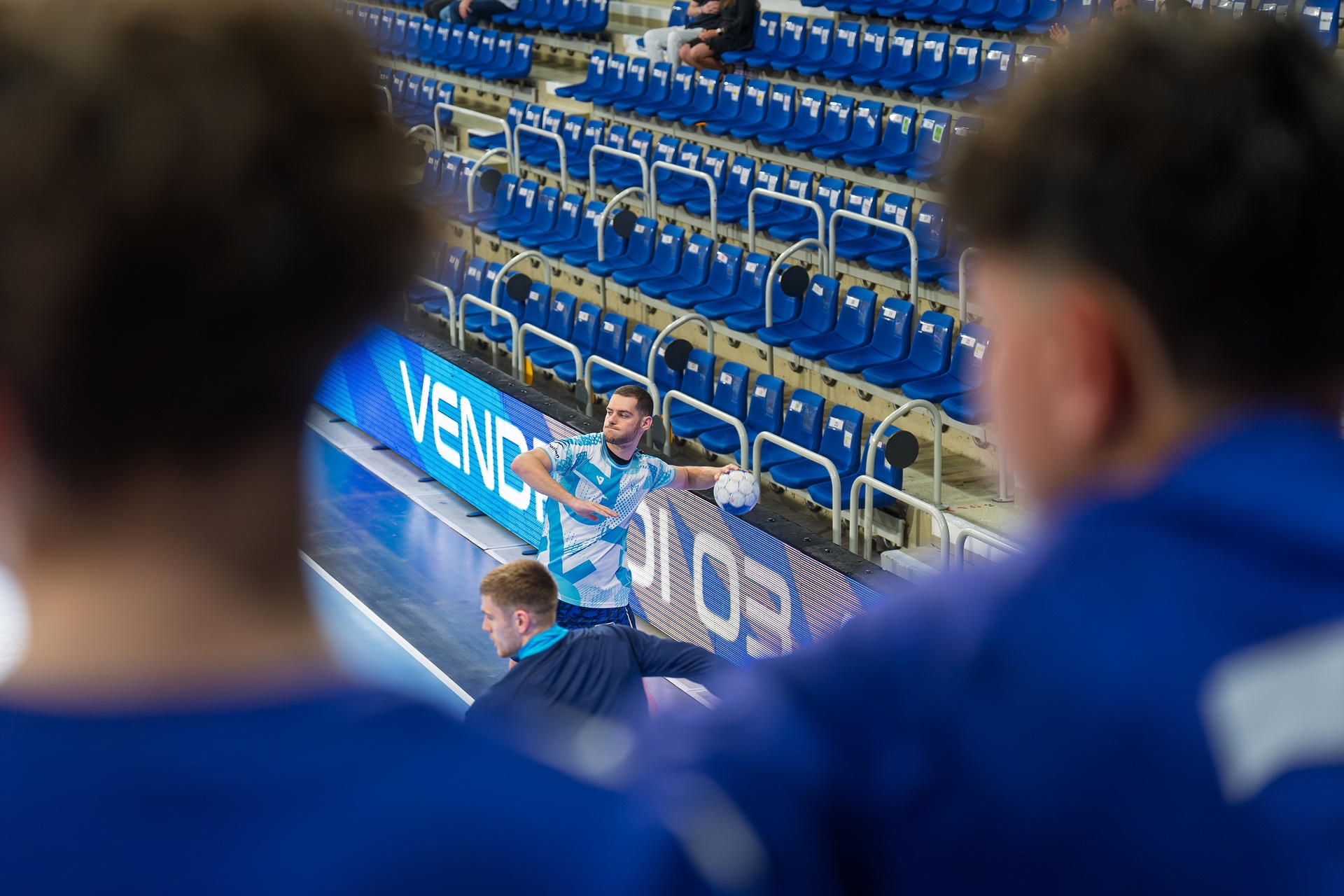 DSC00898.jpg_compressed