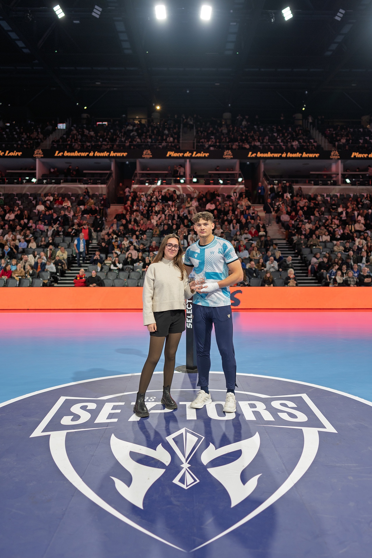 DSC00926.jpg_compressed