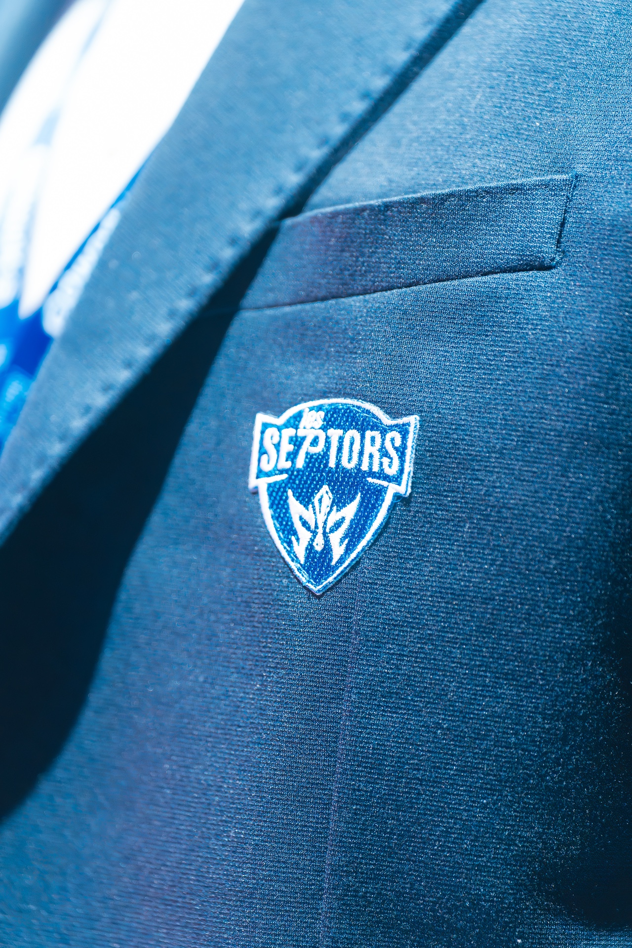 DSC01005.jpg_compressed