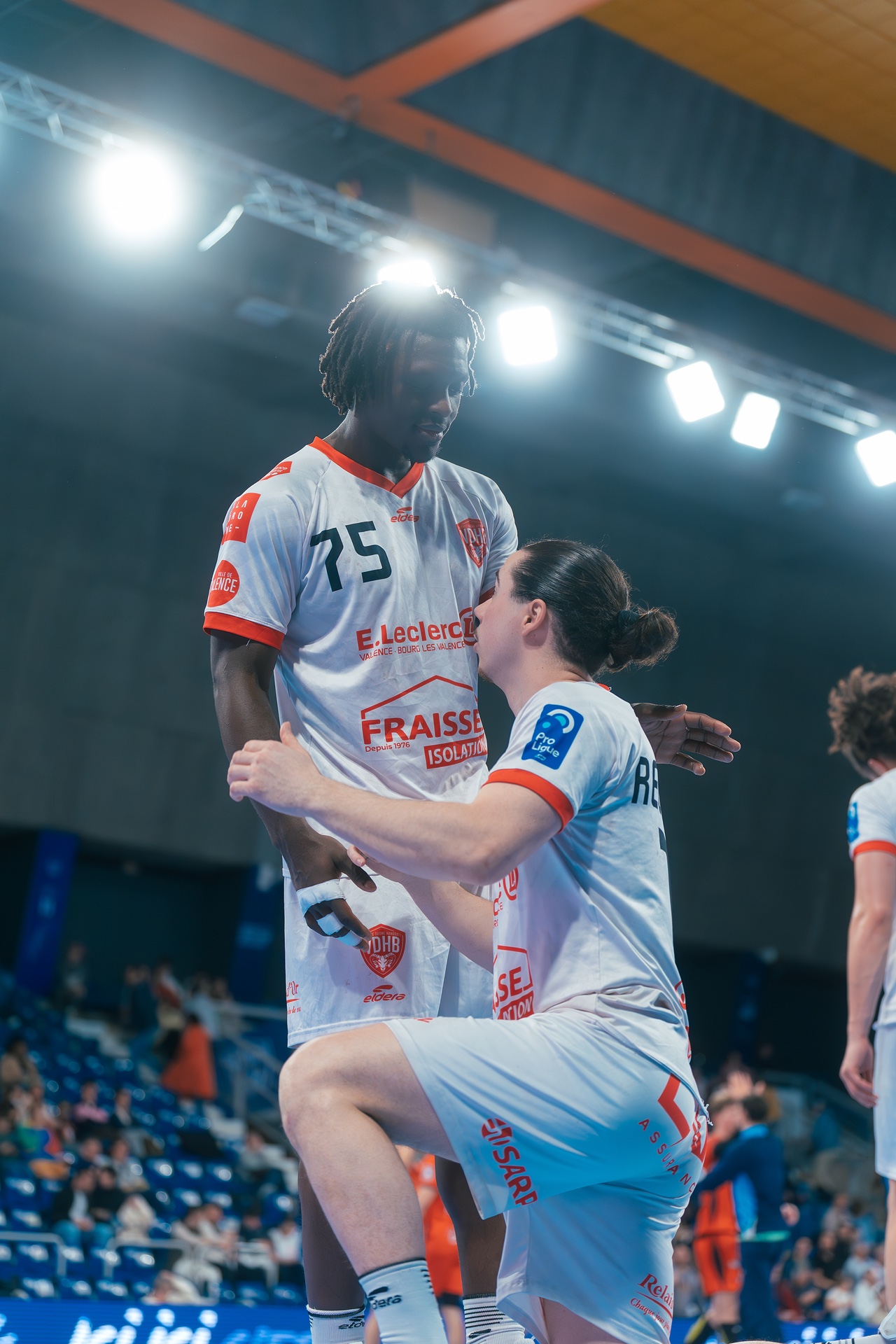 DSC01076.jpg_compressed