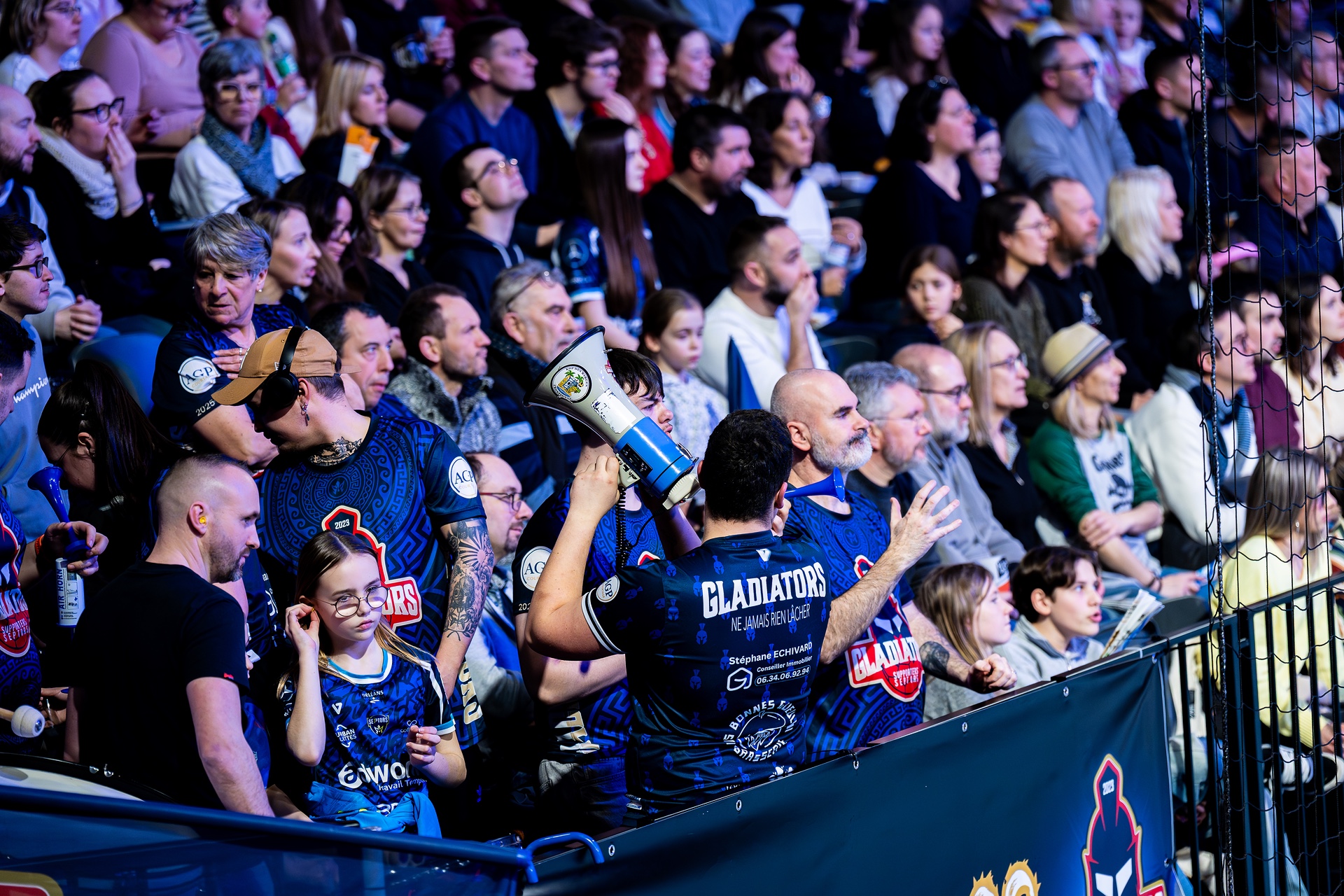 DSC01084.jpg_compressed