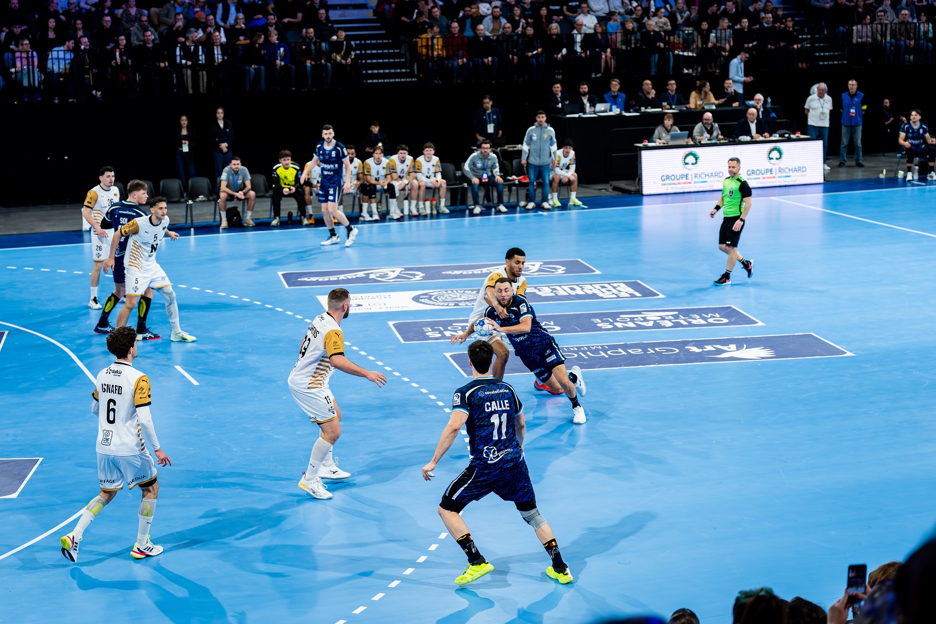 DSC01086.jpg_compressed