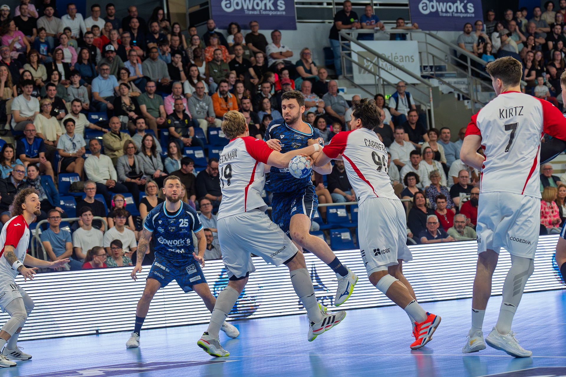 DSC01138.jpg_compressed