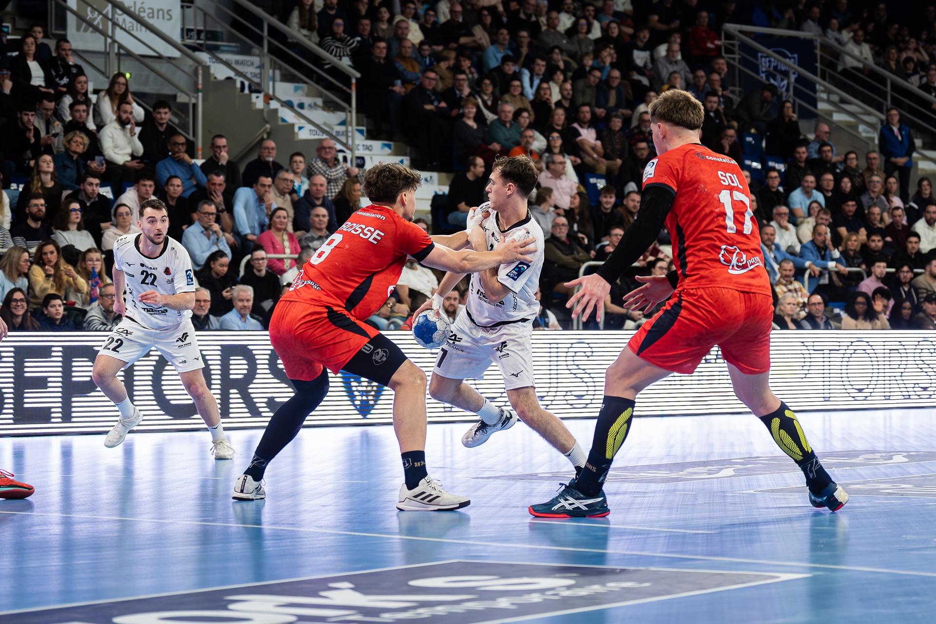 DSC01140-3.jpg_compressed