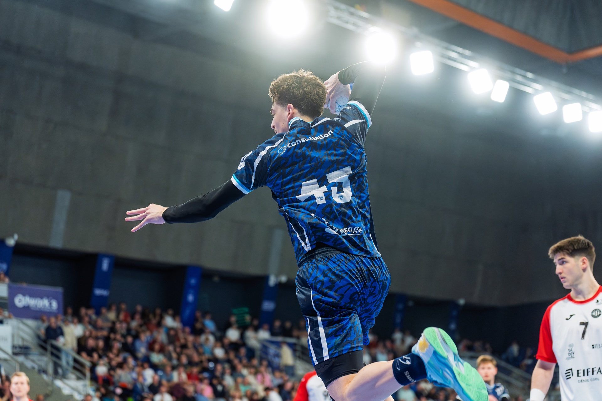 DSC01141.jpg_compressed