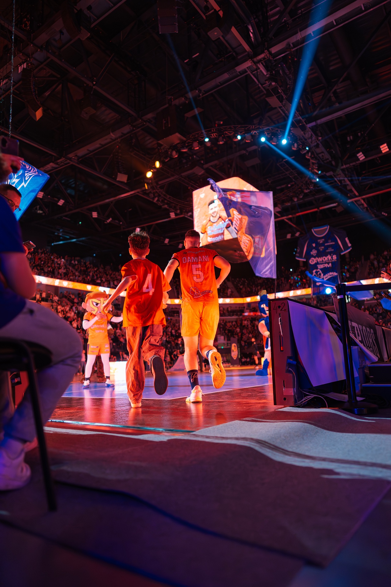 DSC01197.jpg_compressed