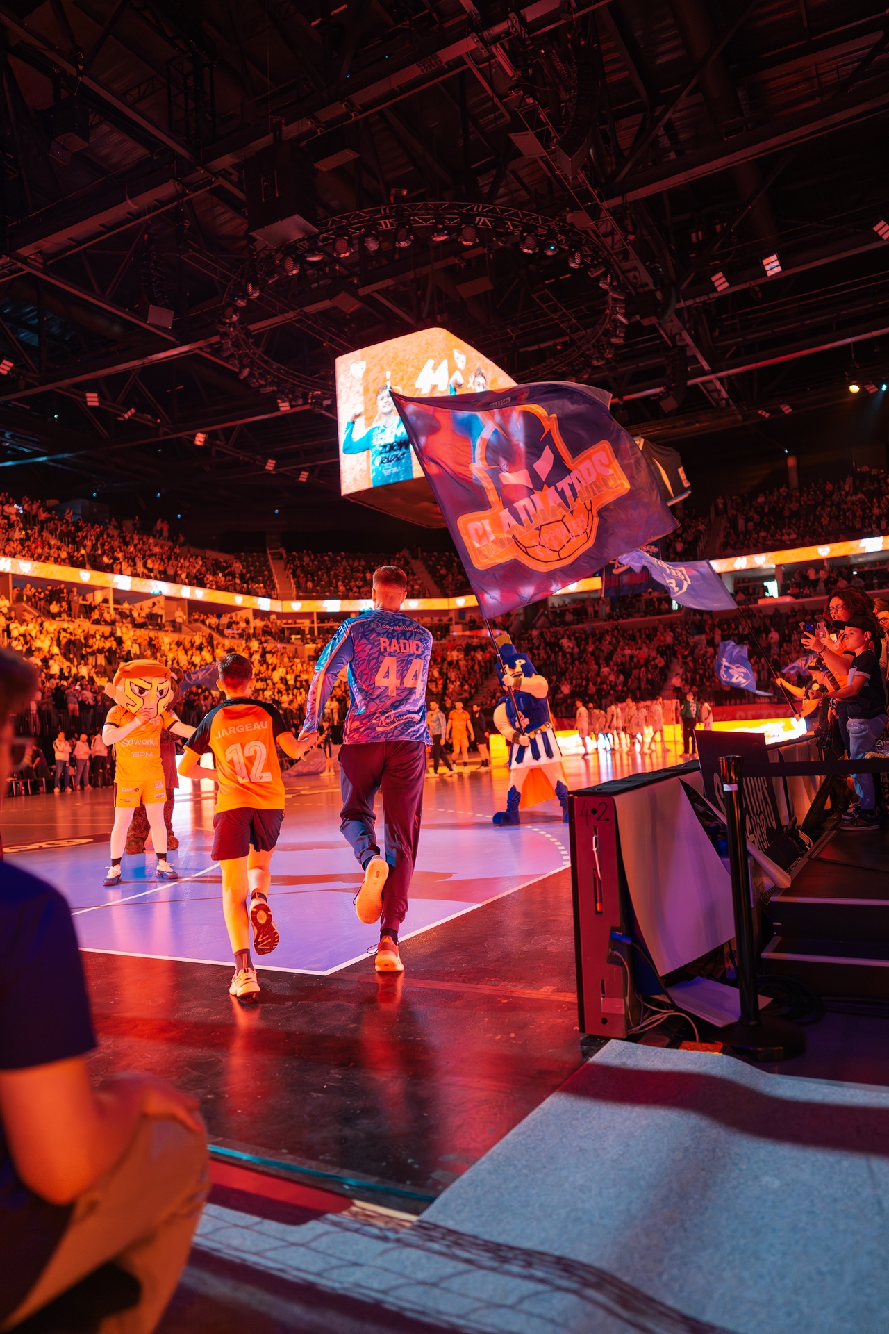 DSC01215.jpg_compressed