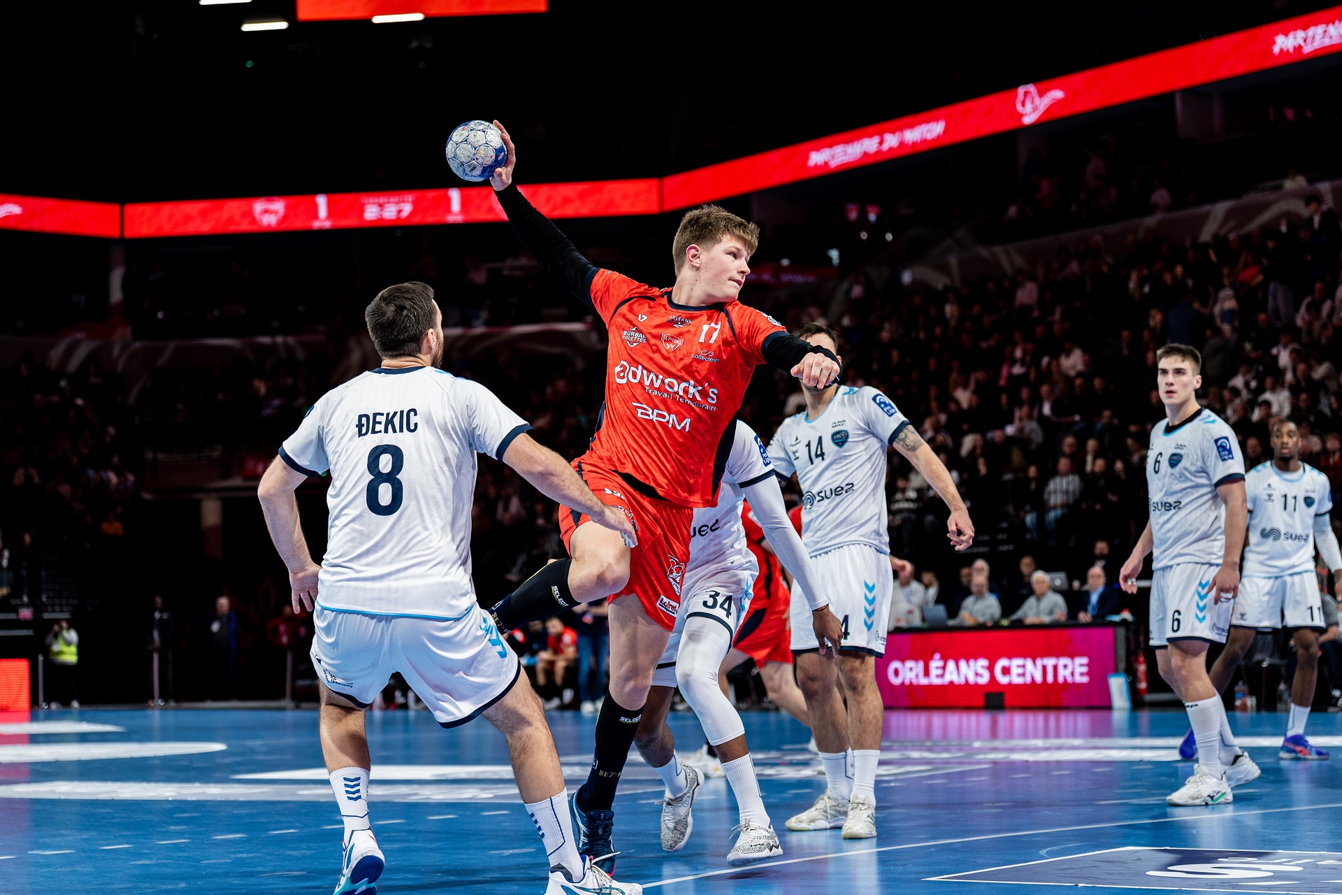 DSC01271.jpg_compressed