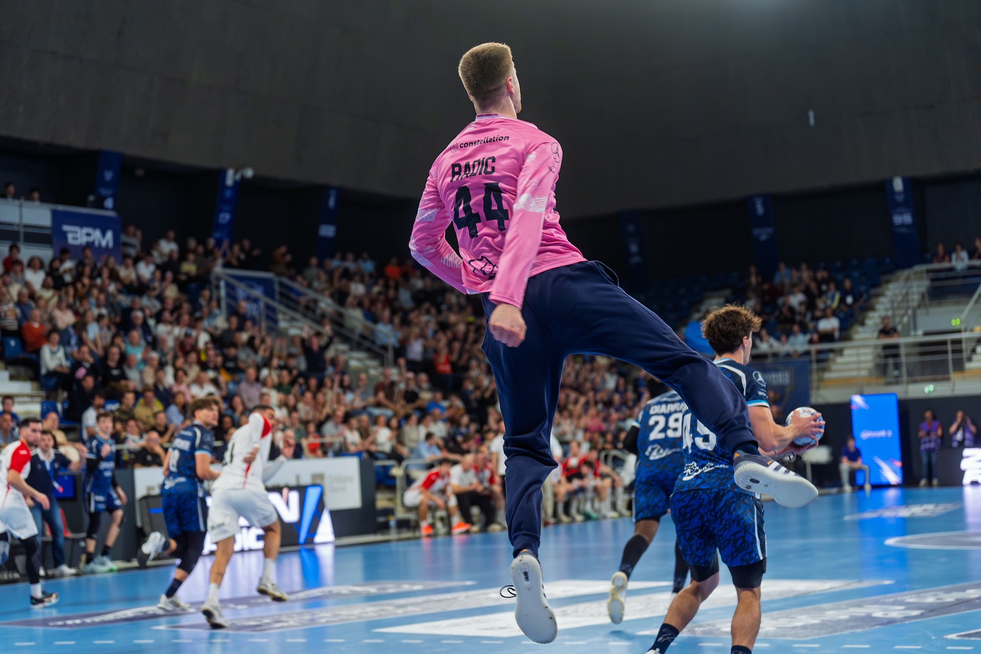 DSC01412.jpg_compressed