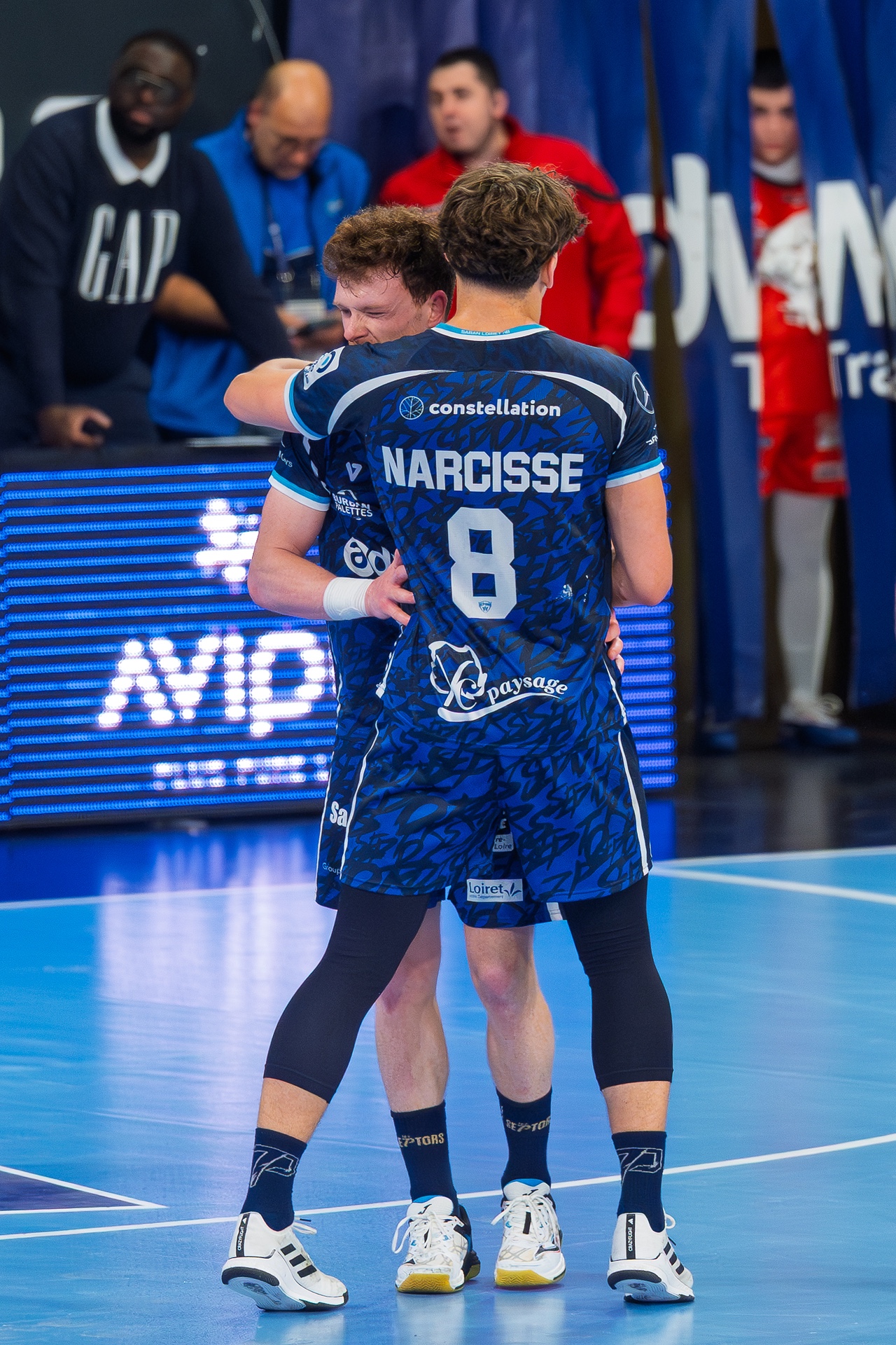 DSC01840.jpg_compressed