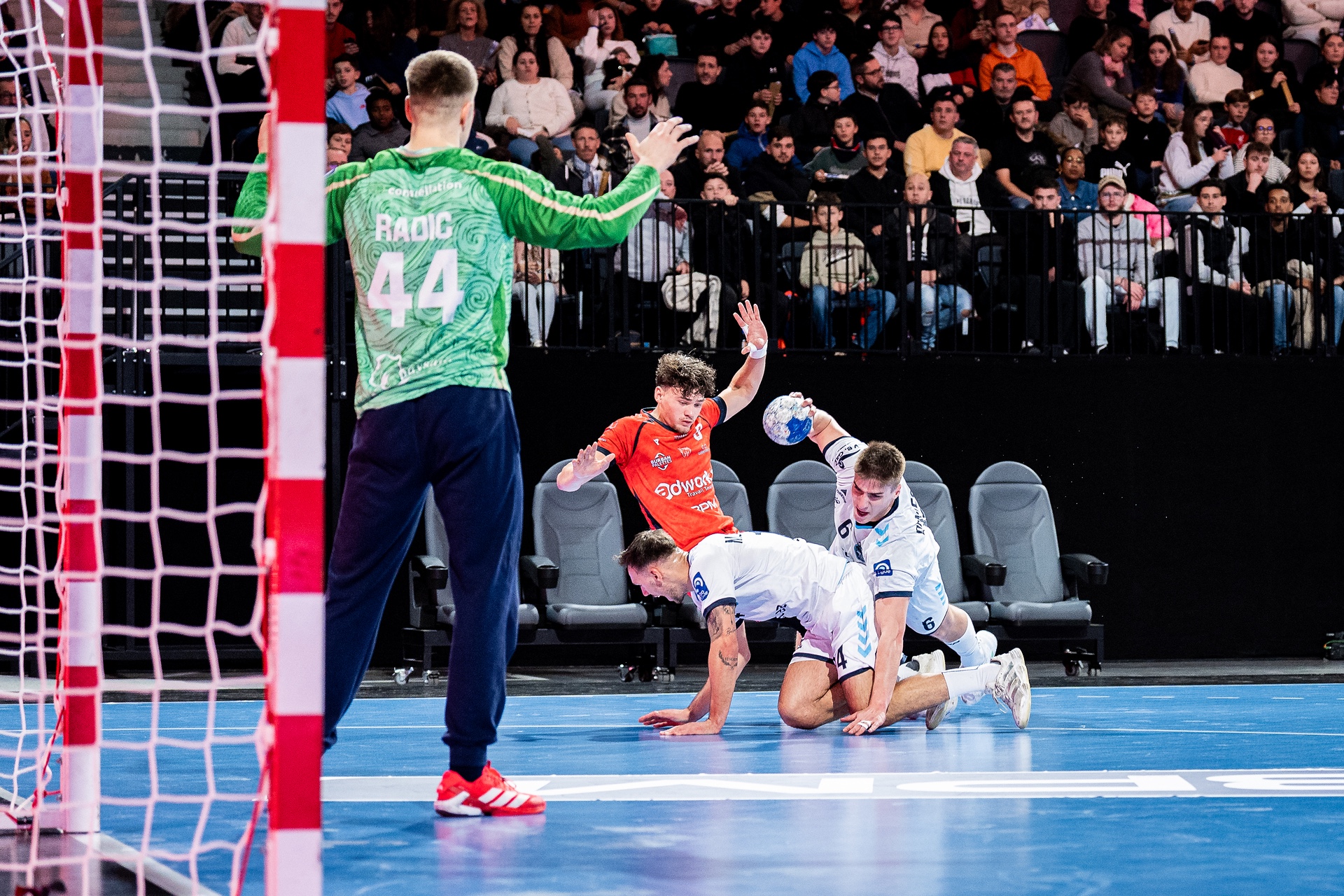 DSC01936.jpg_compressed