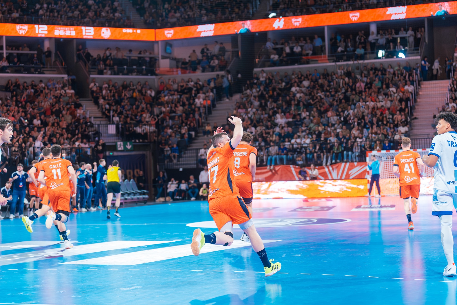 DSC01994.jpg_compressed