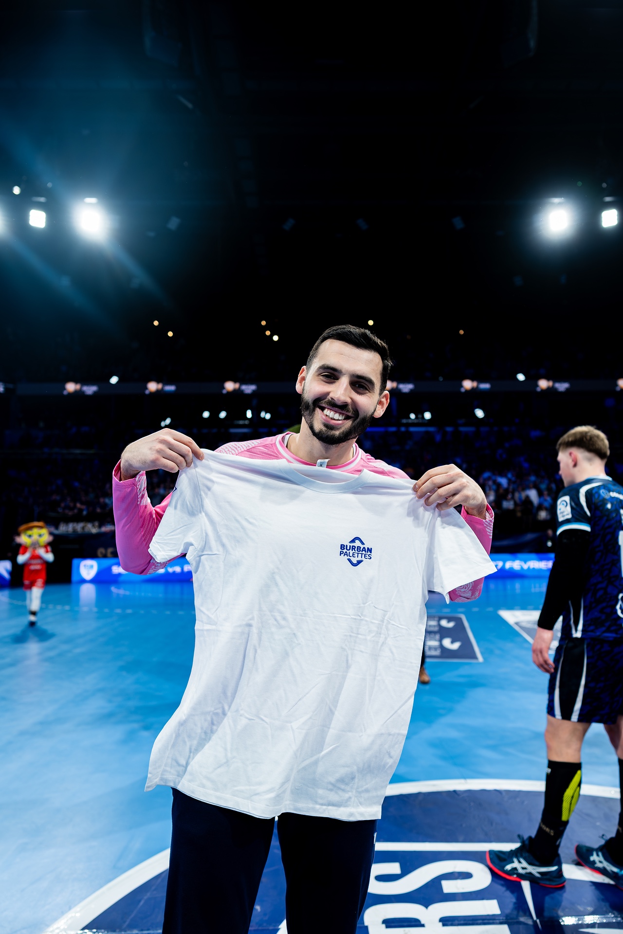 DSC02065.jpg_compressed