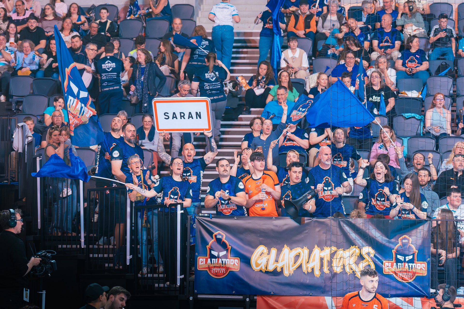 DSC02095.jpg_compressed