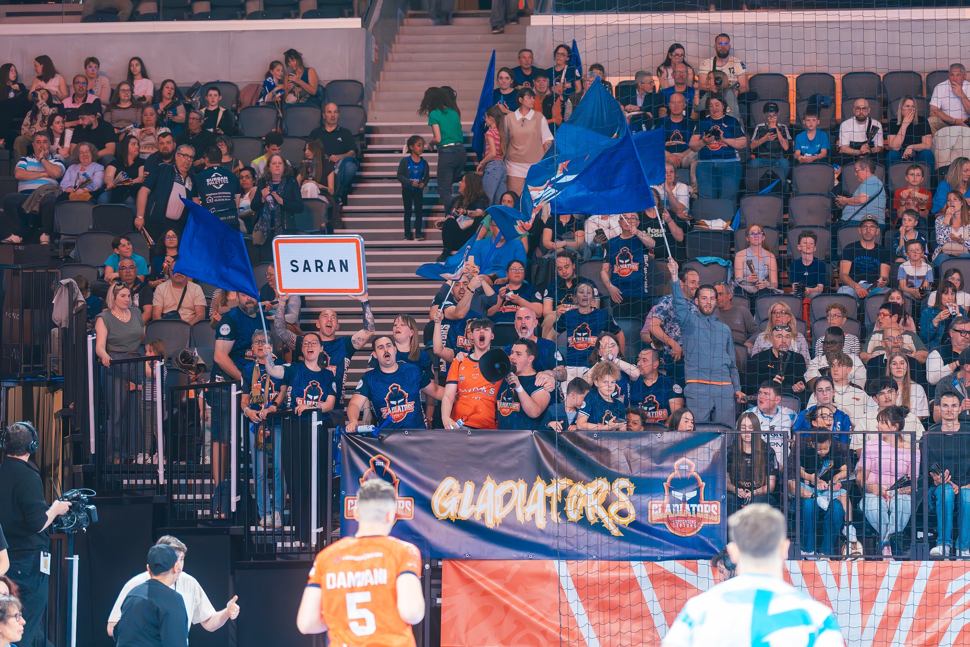 DSC02112.jpg_compressed