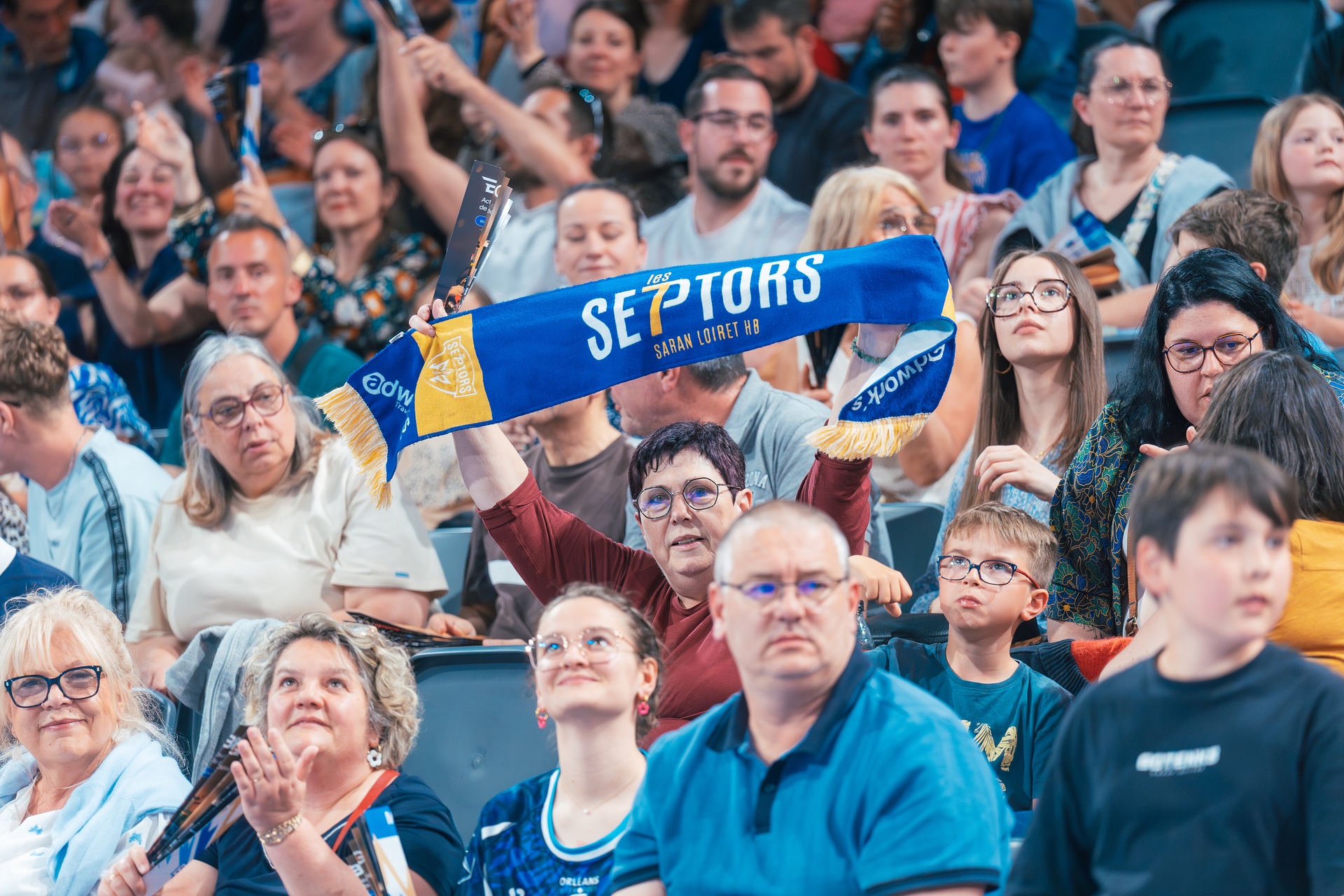 DSC02123.jpg_compressed