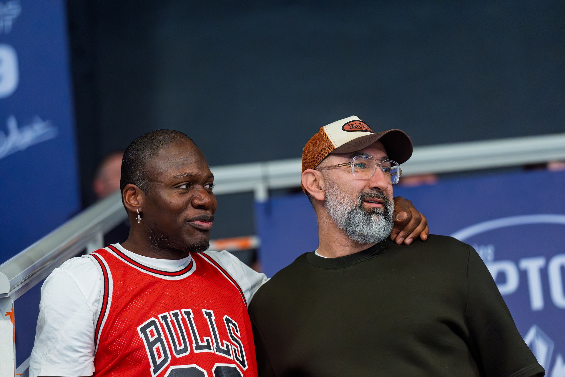 DSC02213.jpg_compressed