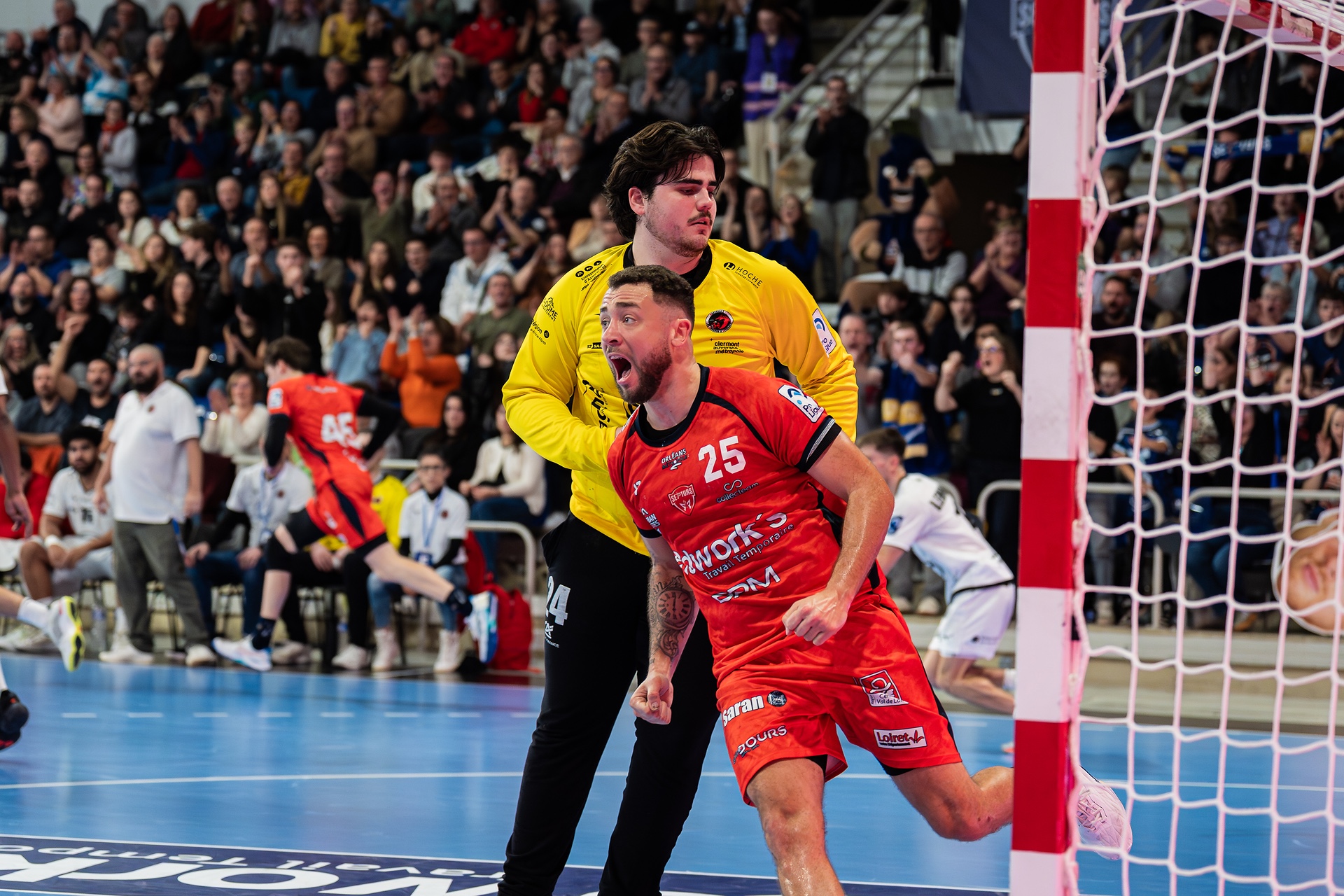 DSC02250.jpg_compressed