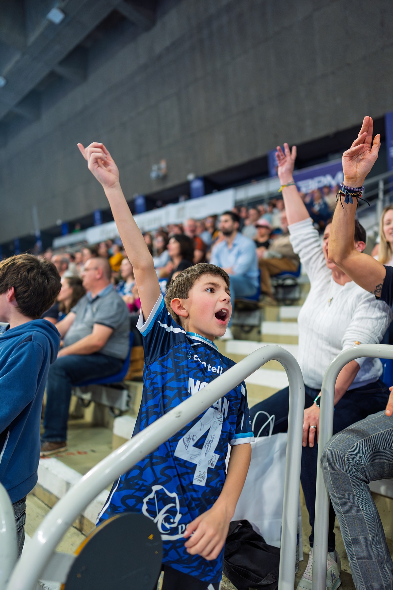 DSC02403.jpg_compressed