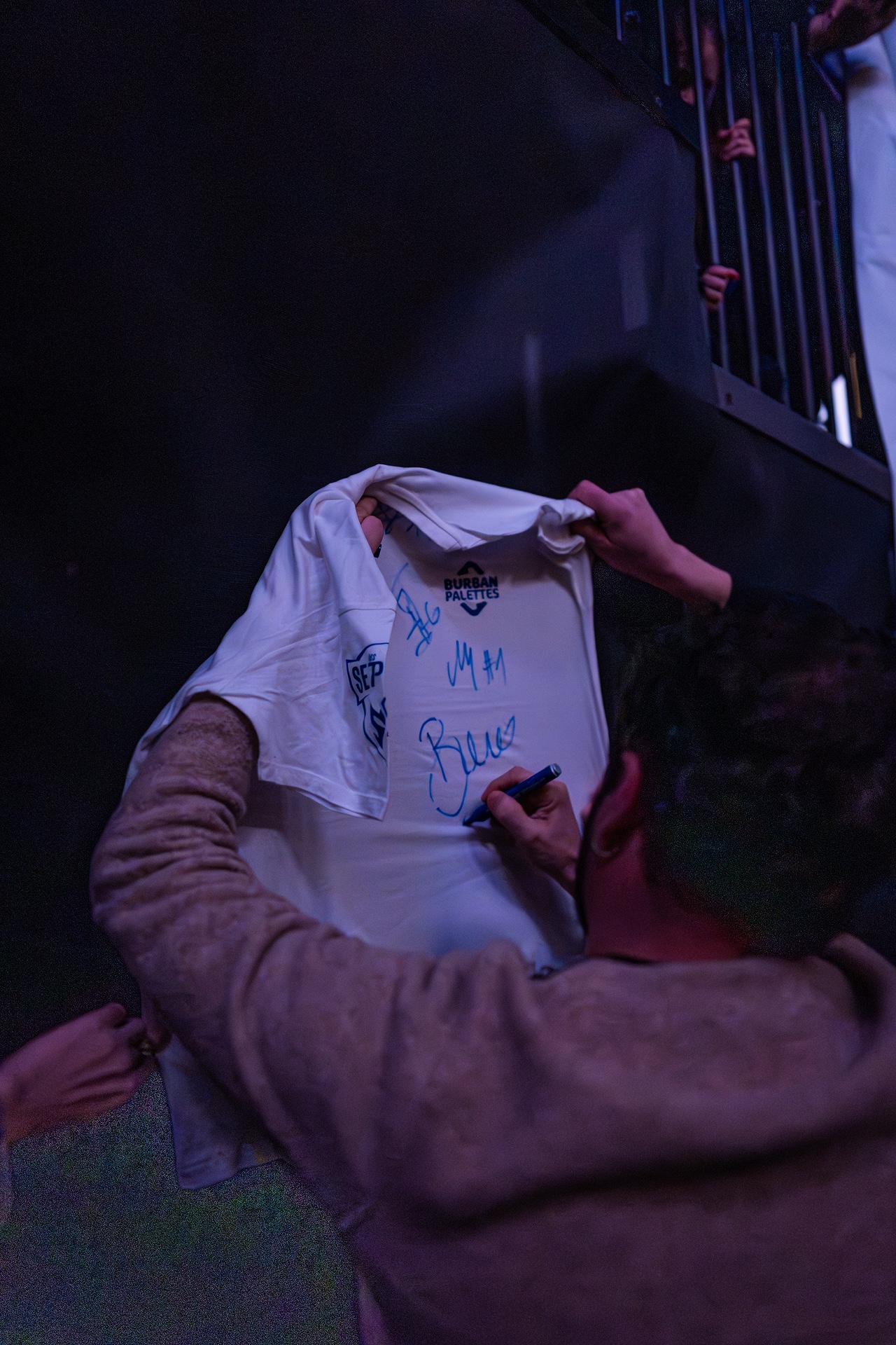 DSC02460.jpg_compressed