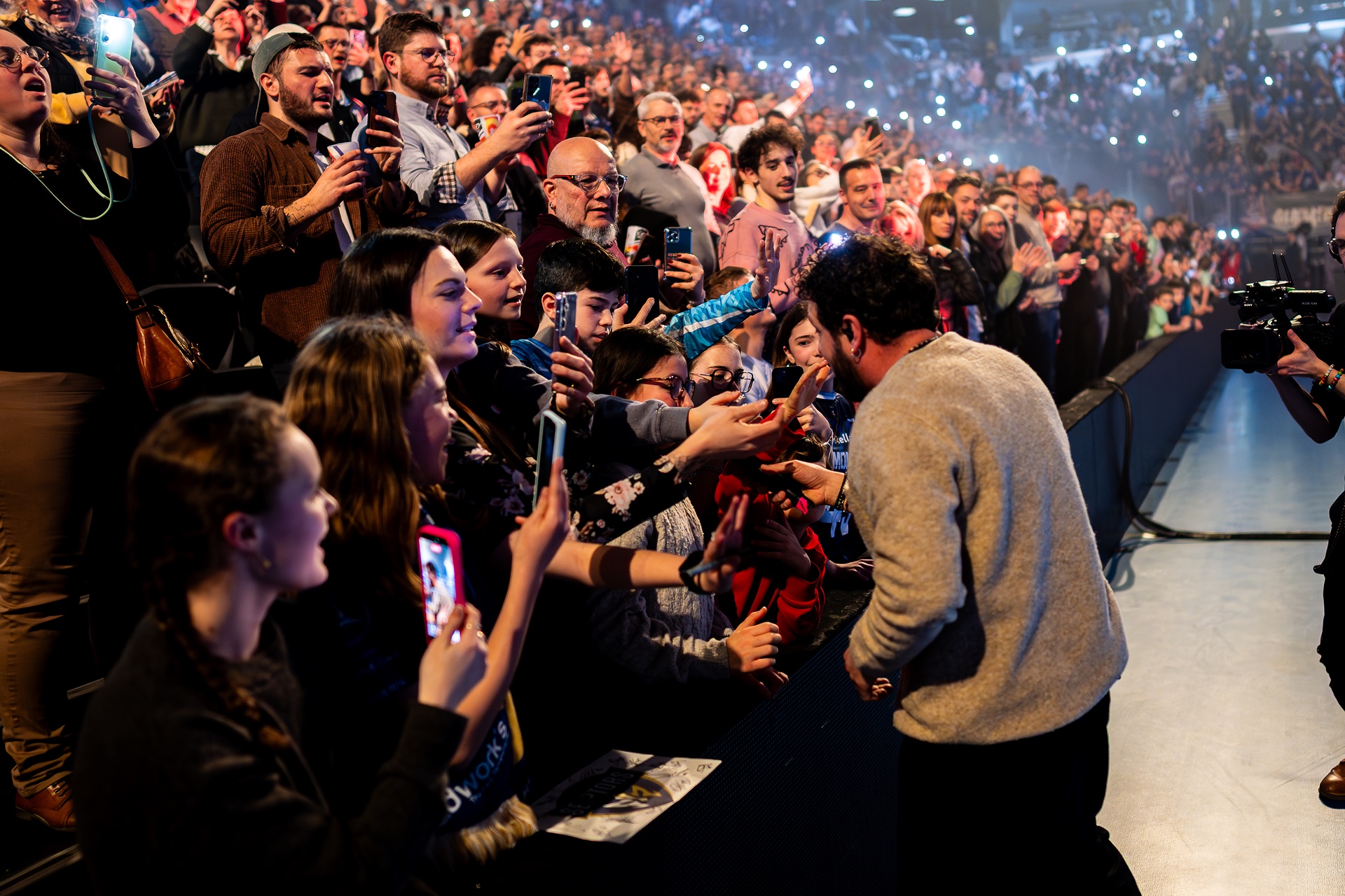 DSC02558.jpg_compressed