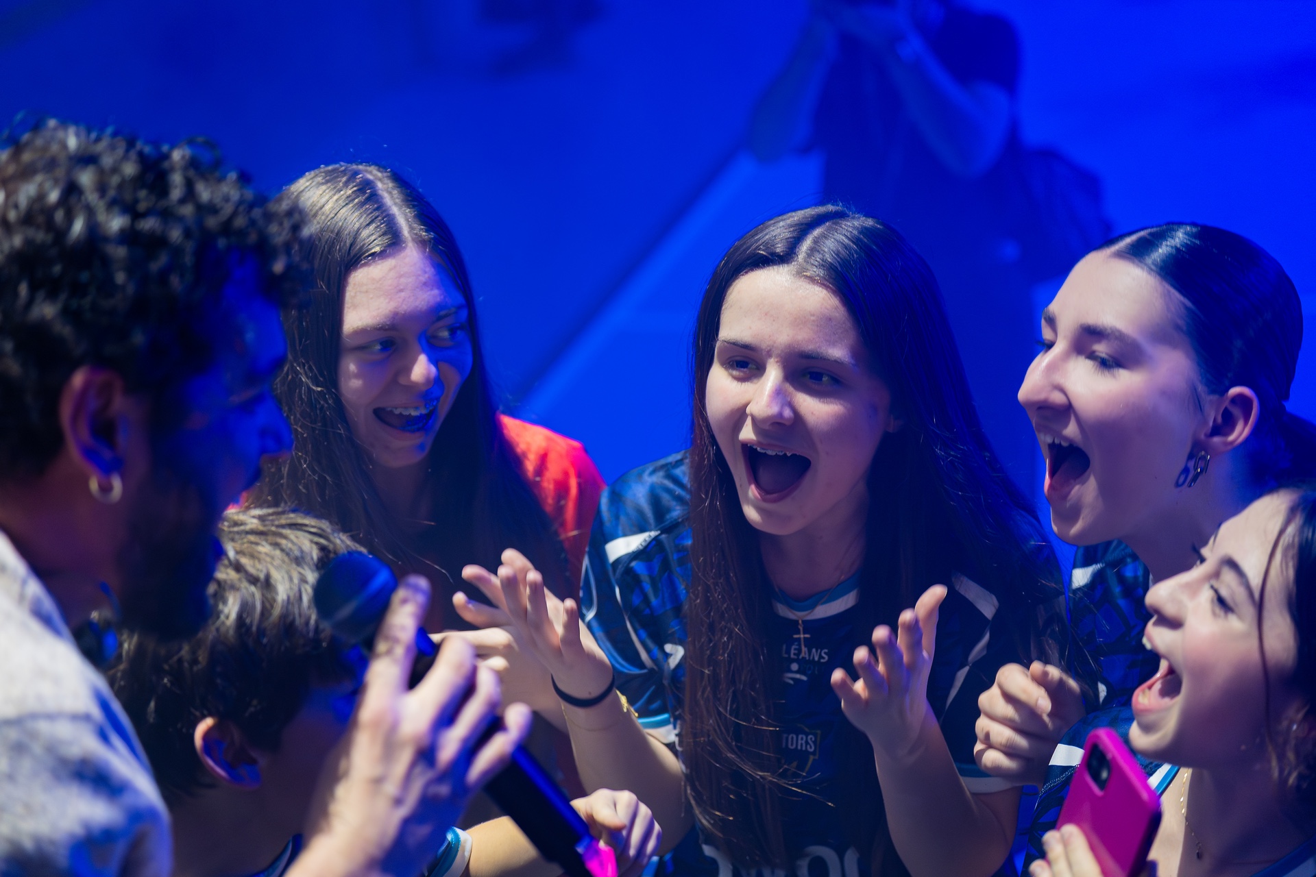 DSC02711.jpg_compressed