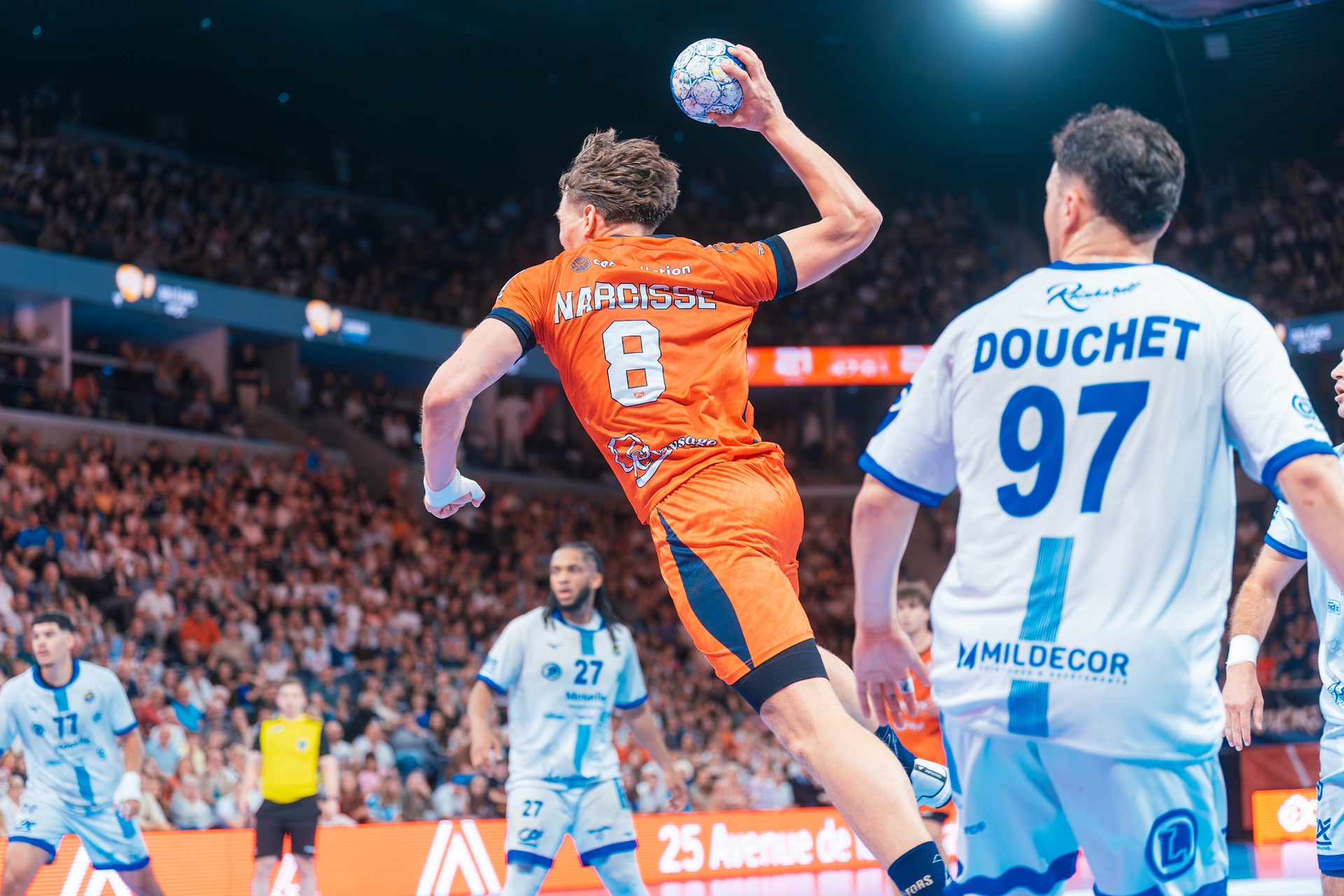 DSC02718.jpg_compressed