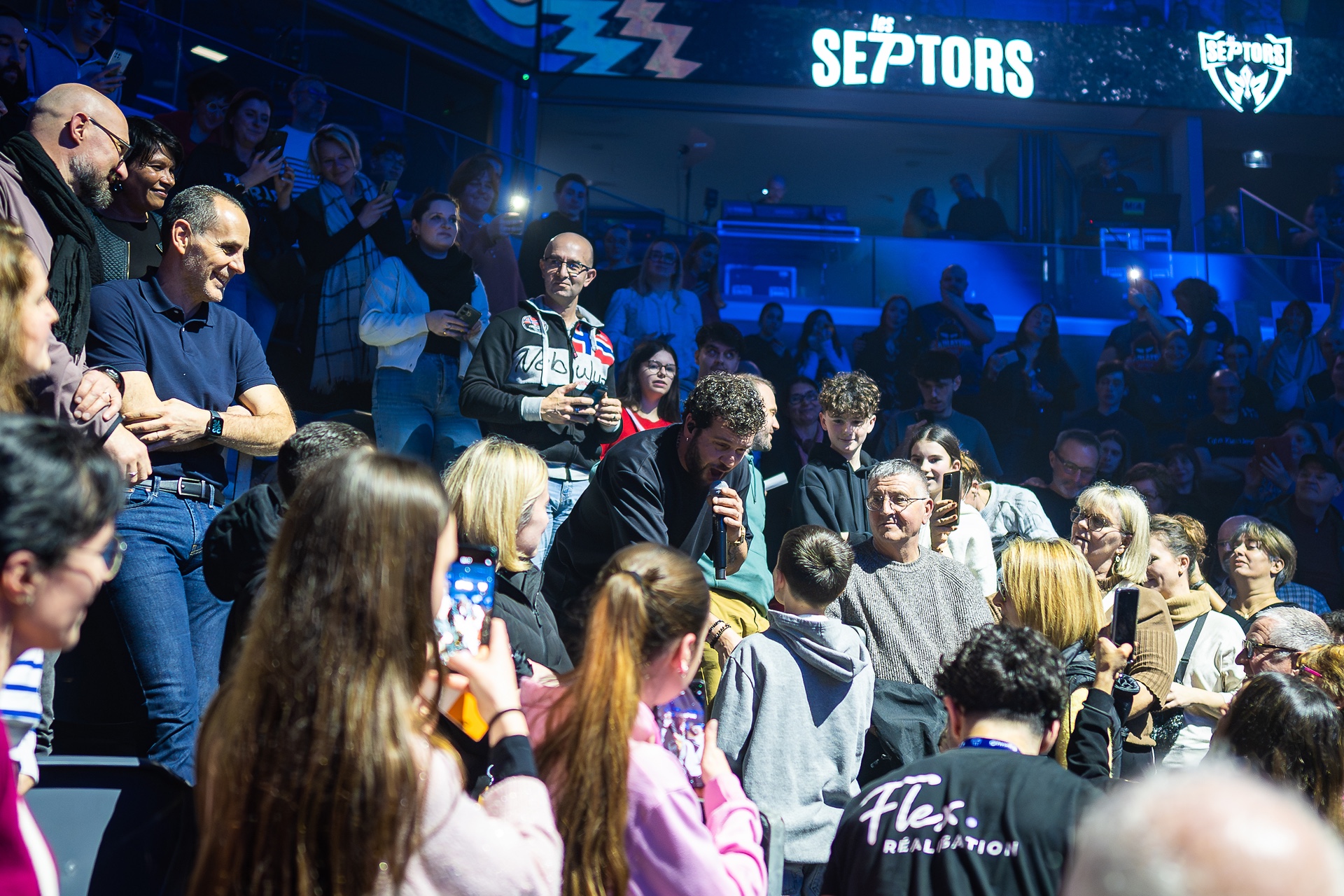 DSC02830.jpg_compressed