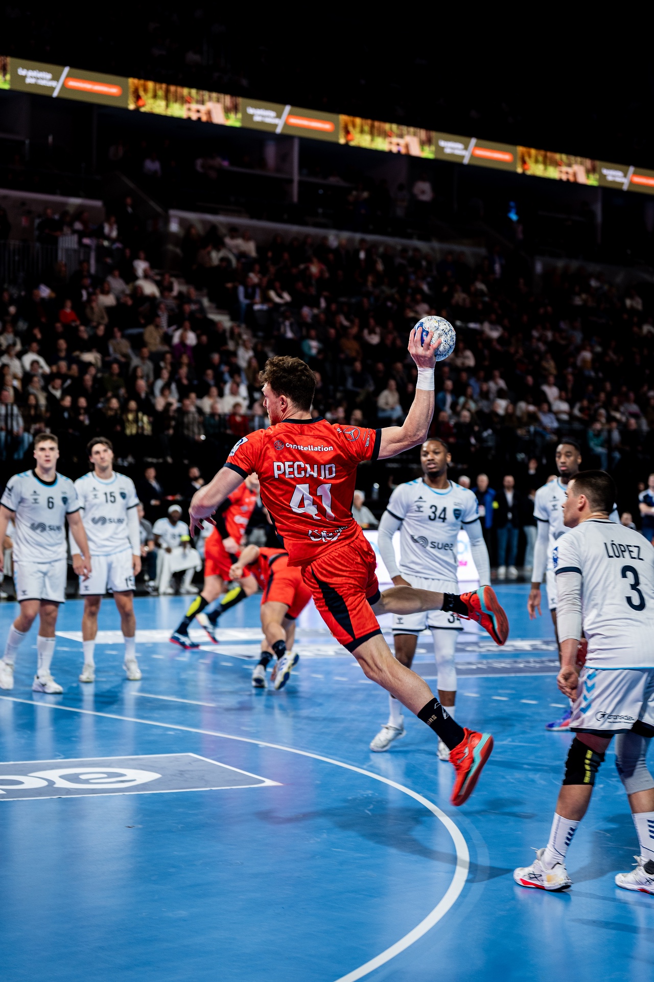 DSC02922.jpg_compressed