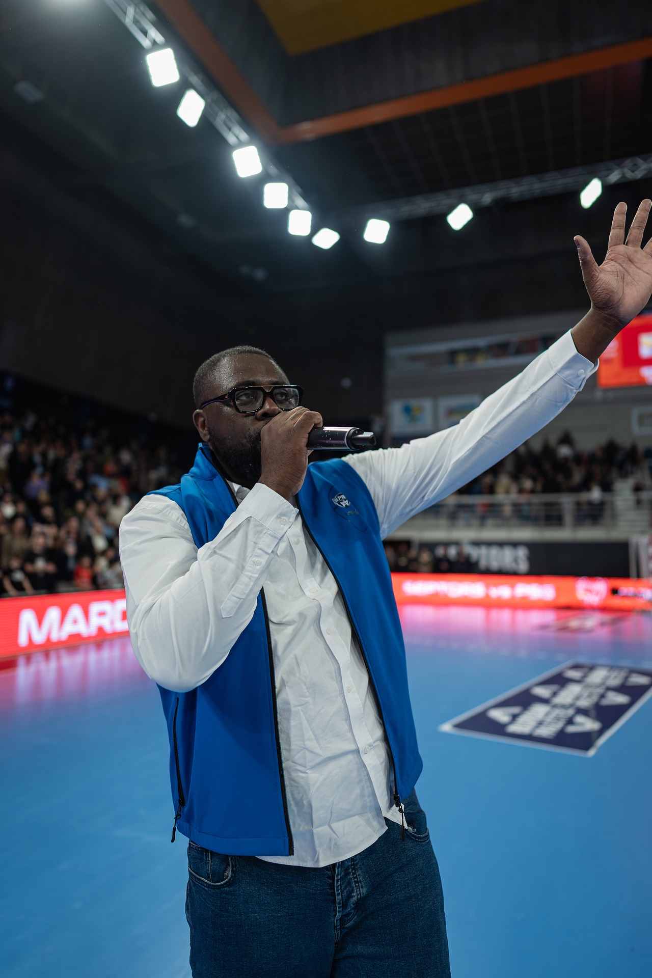 DSC02958.jpg_compressed