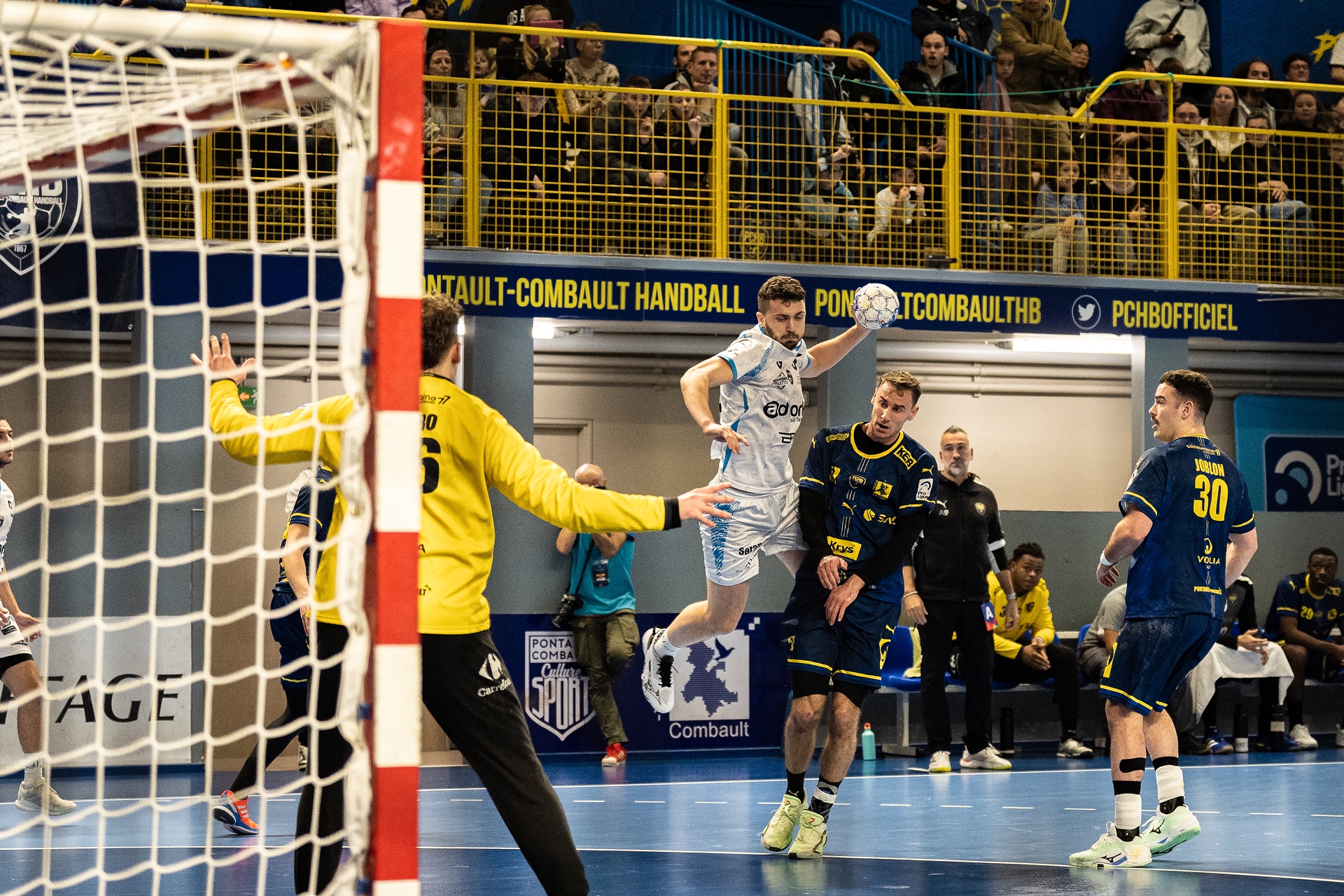 DSC03017.jpg_compressed