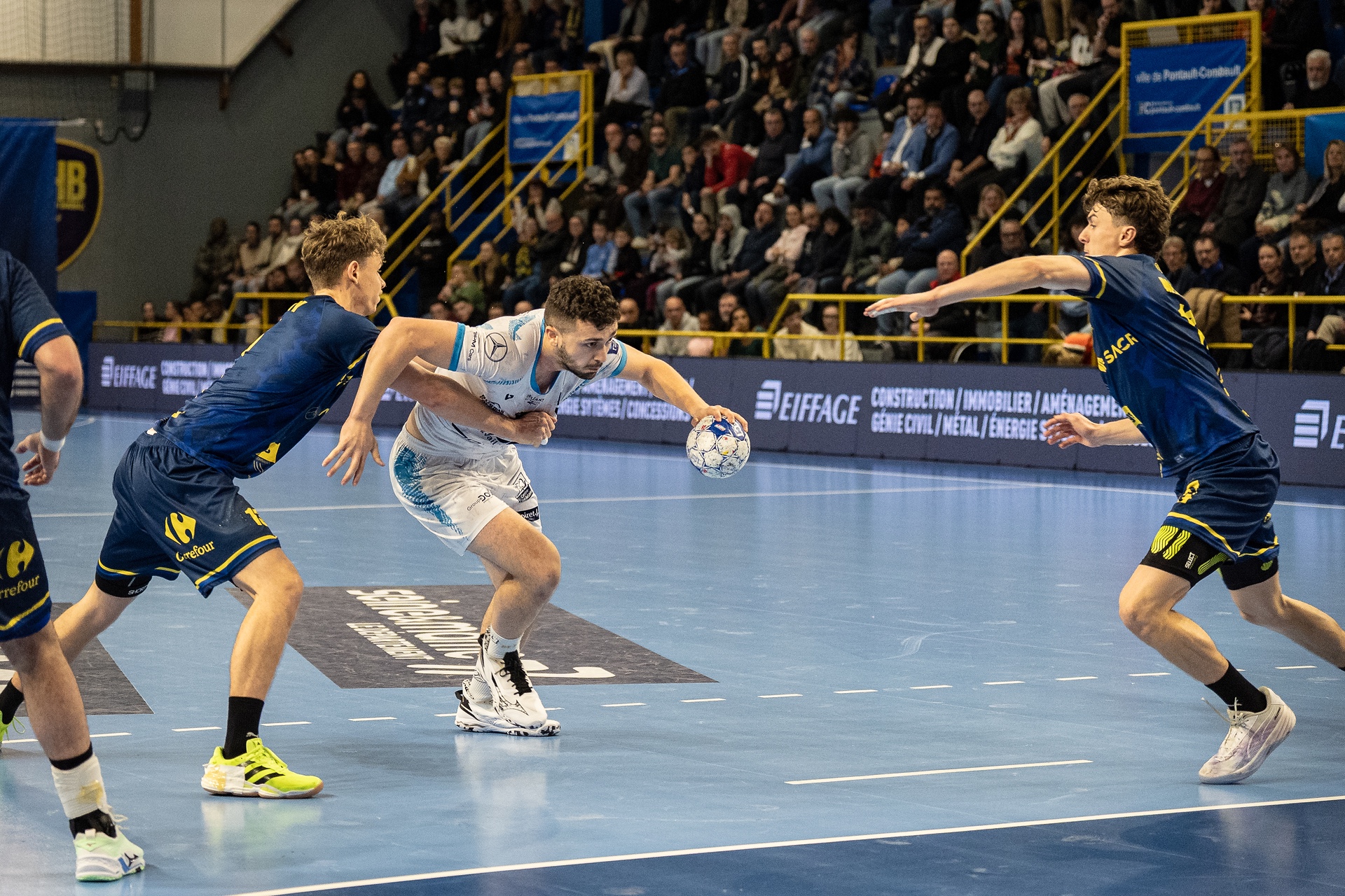 DSC03144.jpg_compressed