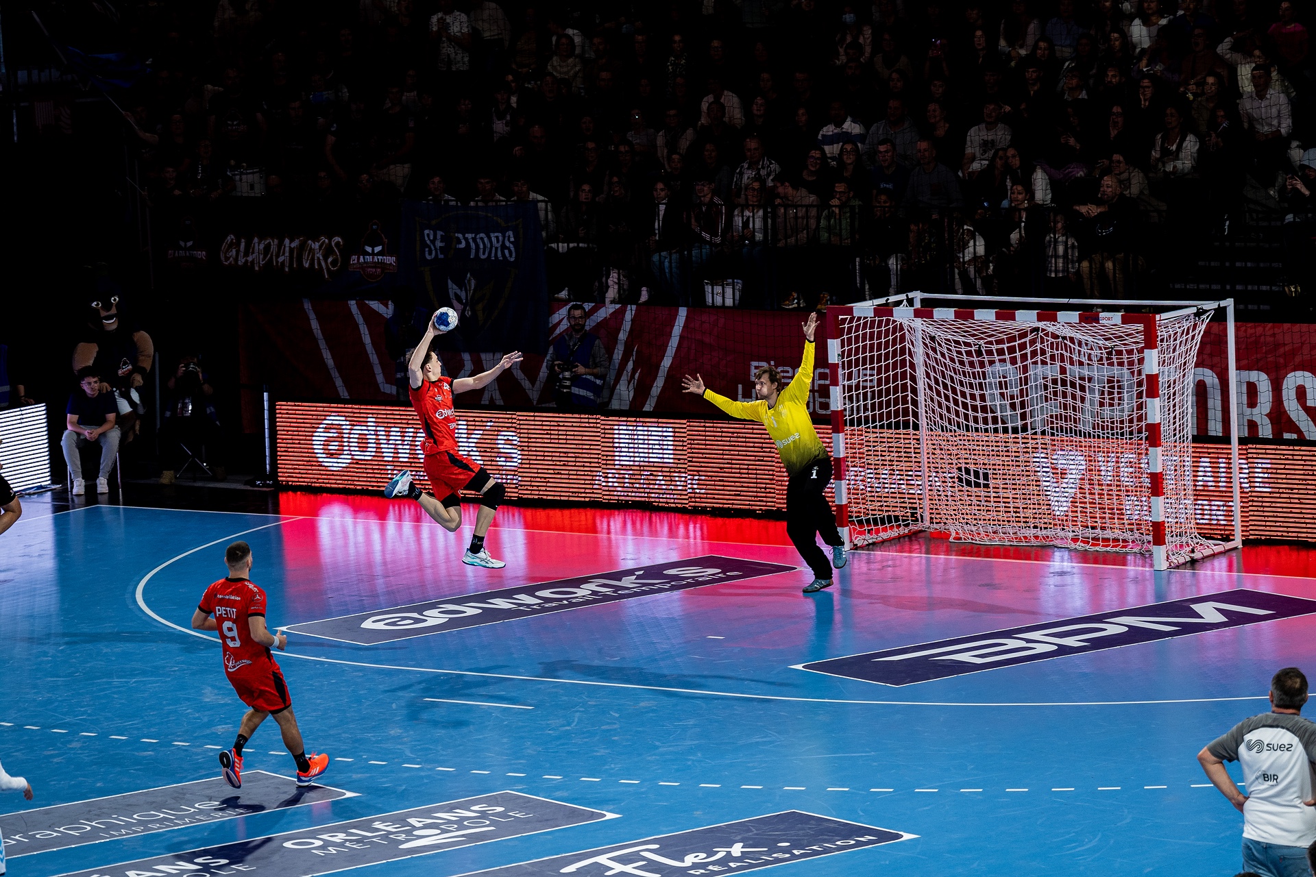 DSC03197.jpg_compressed