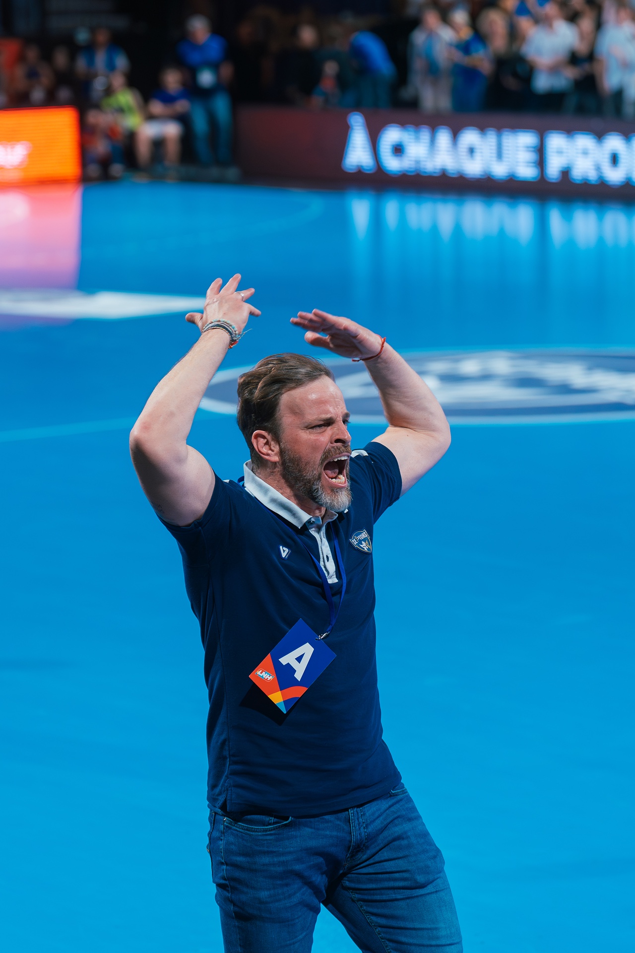 DSC03222-2.jpg_compressed