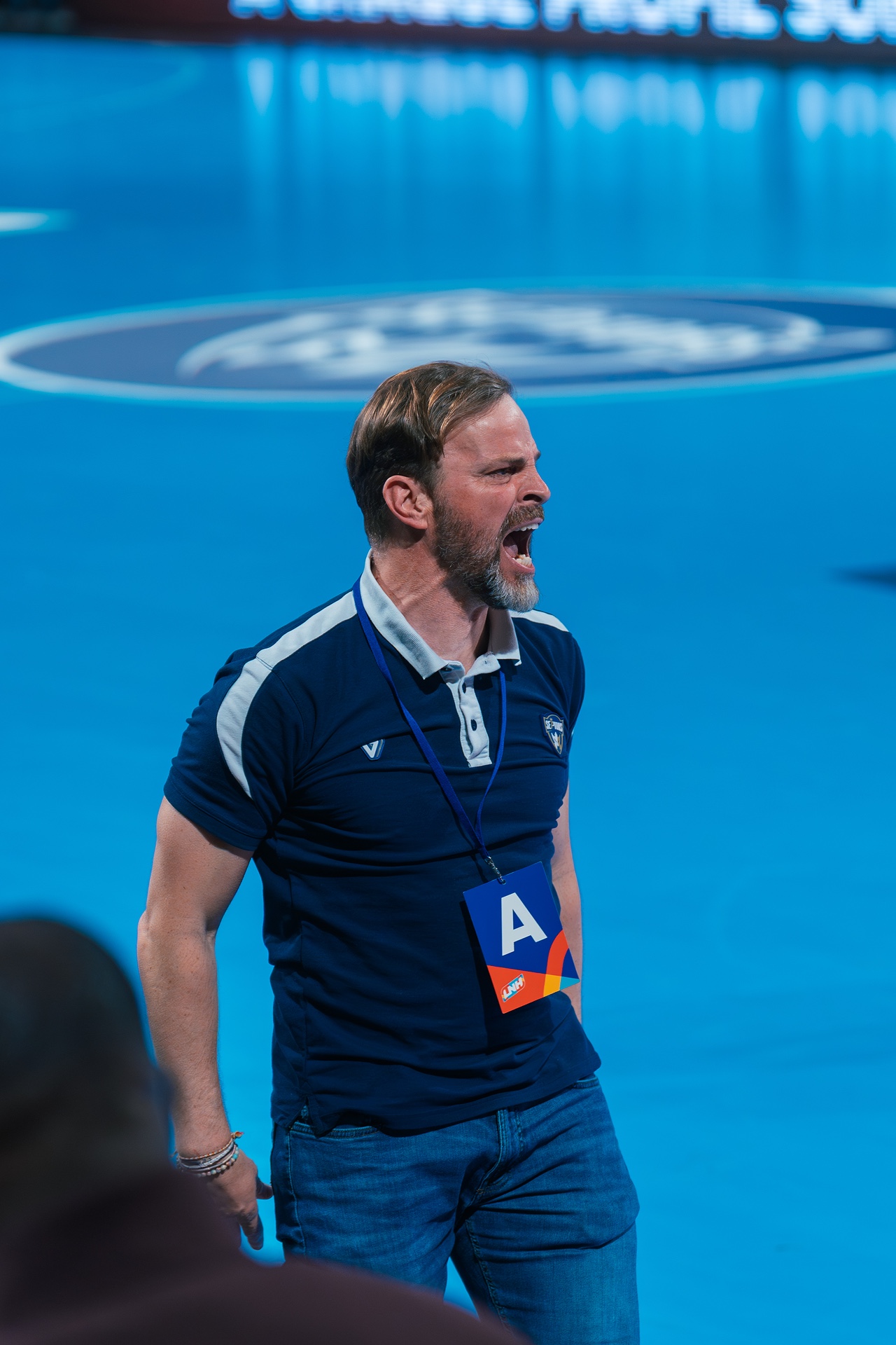 DSC03228.jpg_compressed