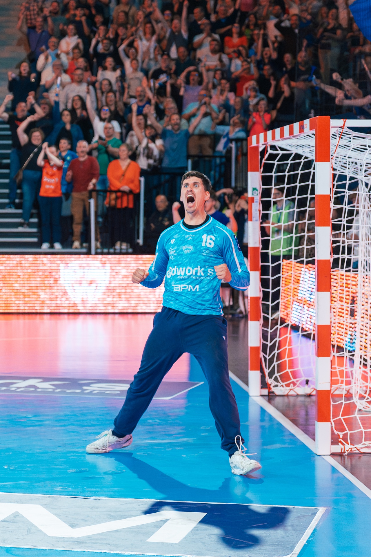 DSC03263-2.jpg_compressed