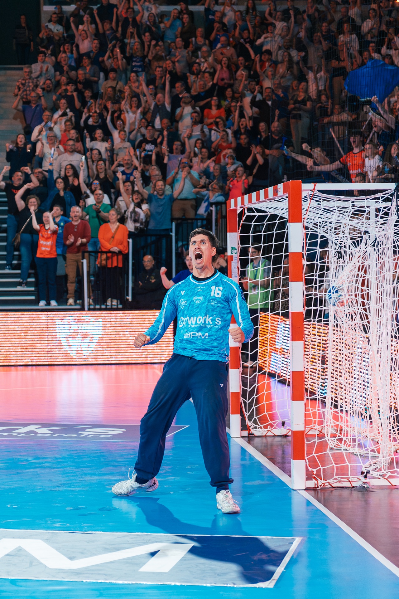 DSC03265.jpg_compressed