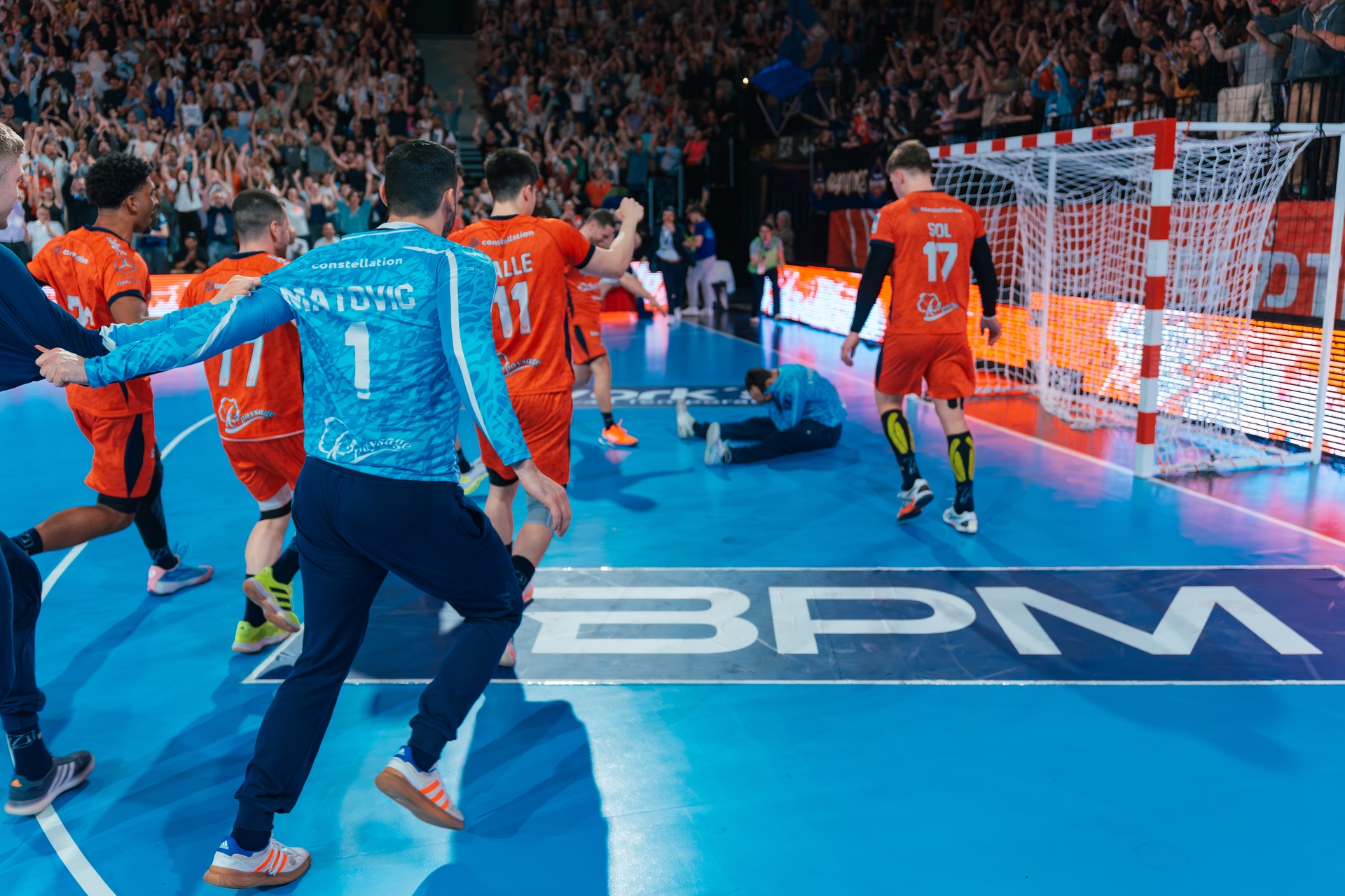 DSC03467.jpg_compressed