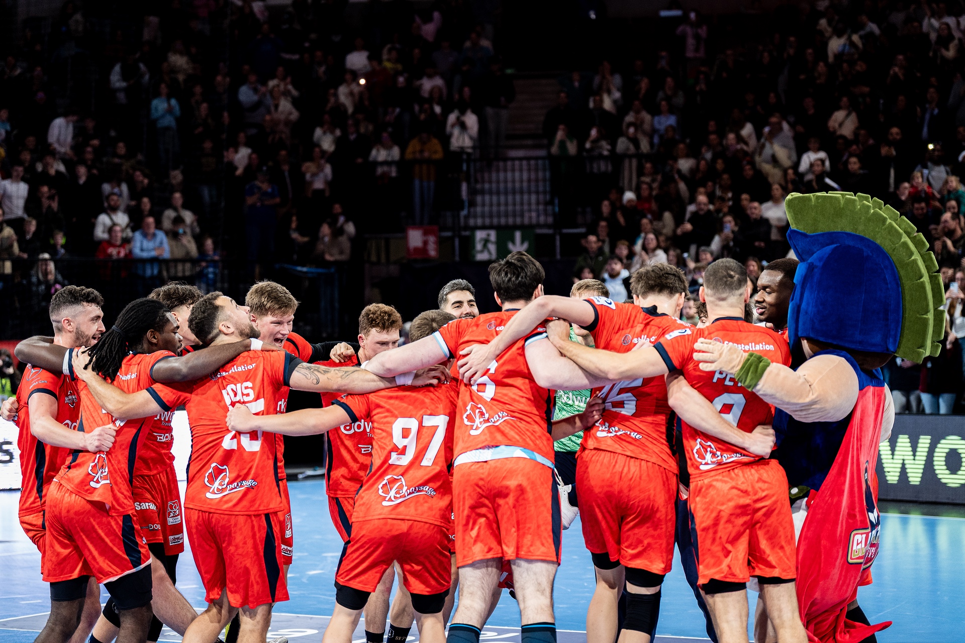 DSC03604.jpg_compressed