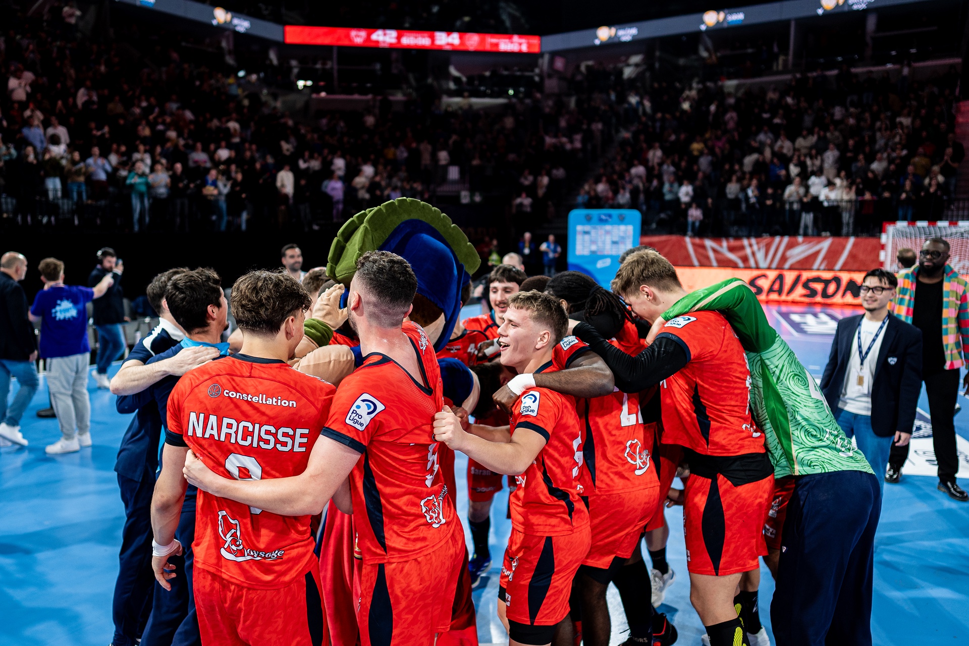 DSC03669.jpg_compressed